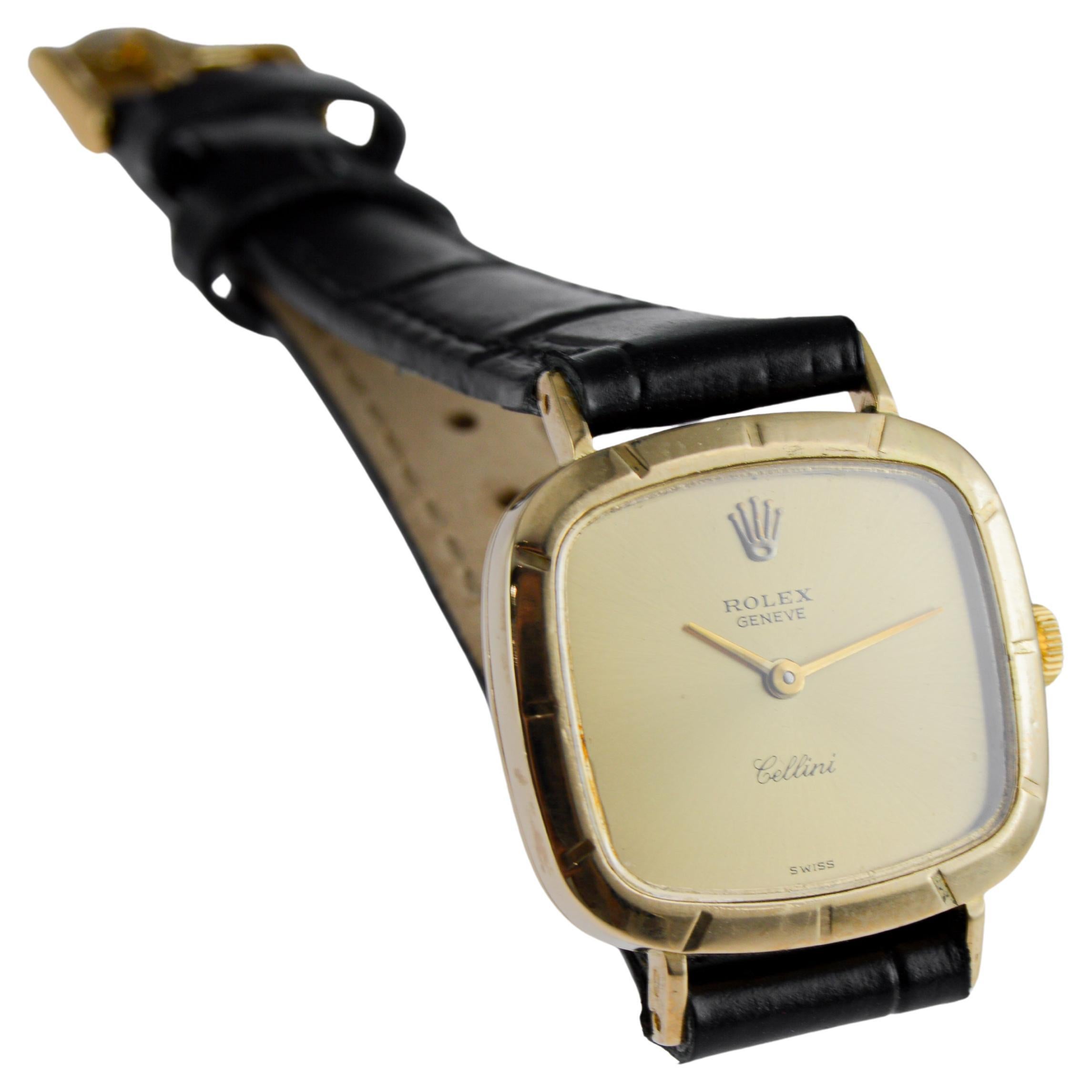 Rolex Montre Cellini pour dames en or massif 18Kt 1970 avec cadran champagne d'origine en vente 5