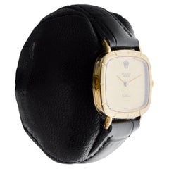 Rolex 18Kt Solid Gold Ladies Cellini Watch 1970s with Original Champagne Dial