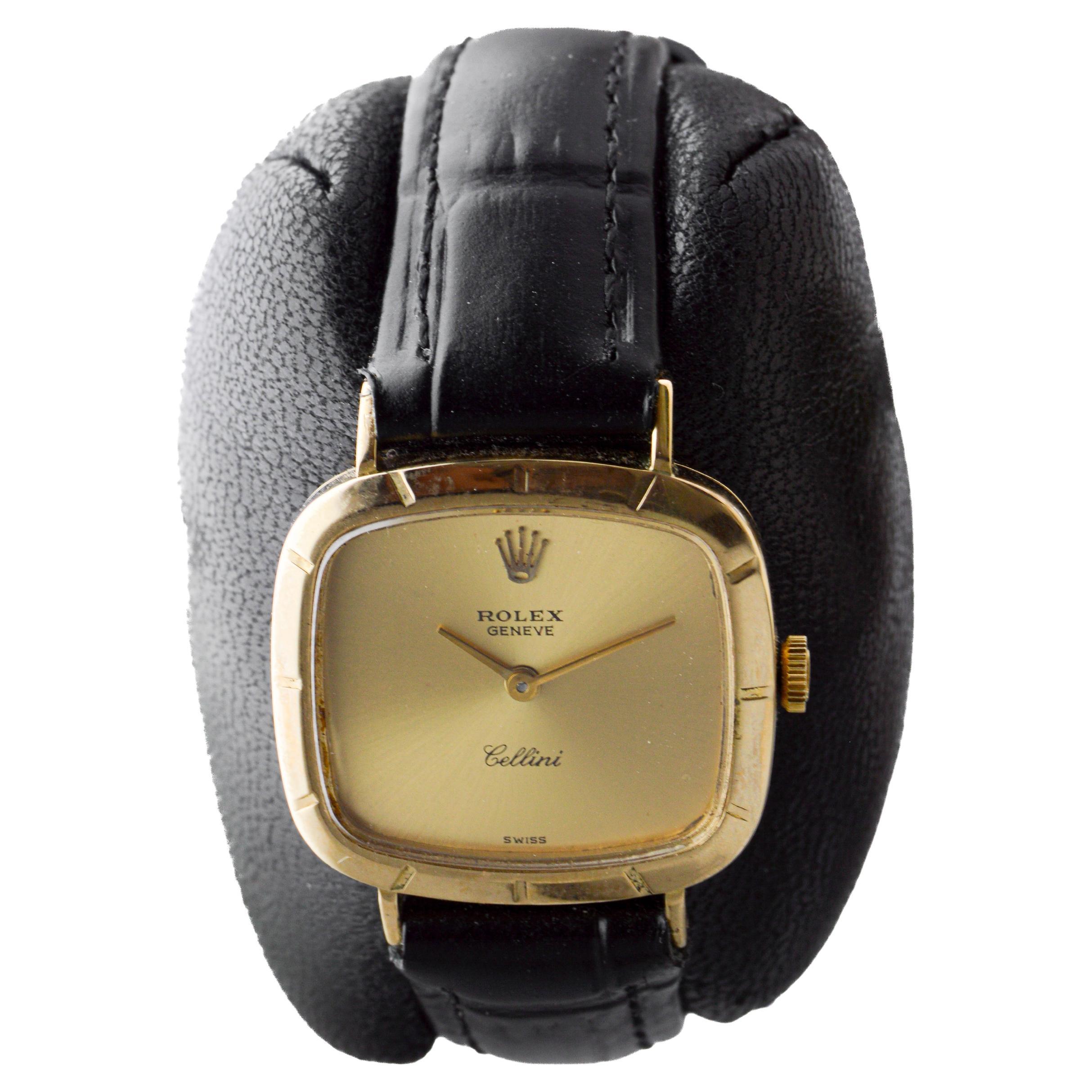 Rolex Montre Cellini pour dames en or massif 18Kt 1970 avec cadran champagne d'origine en vente 1