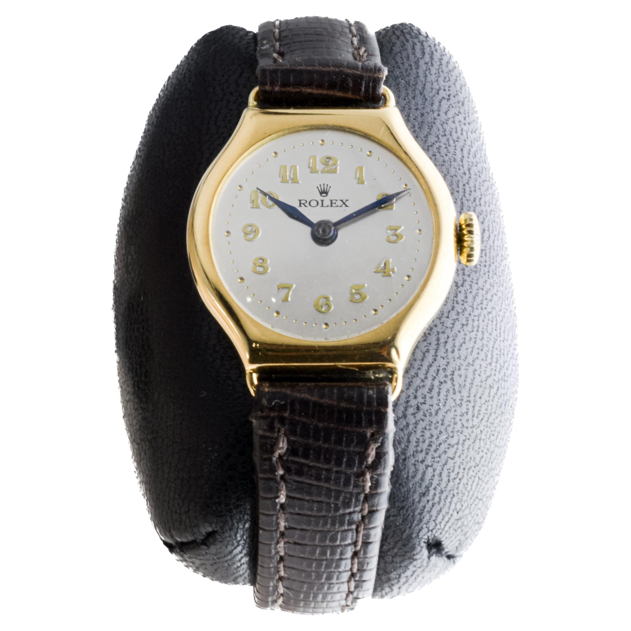Rolex 18Kt Solid Gold Ladies Tortue Shaped Watch from 1915 In Excellent Condition In Long Beach, CA