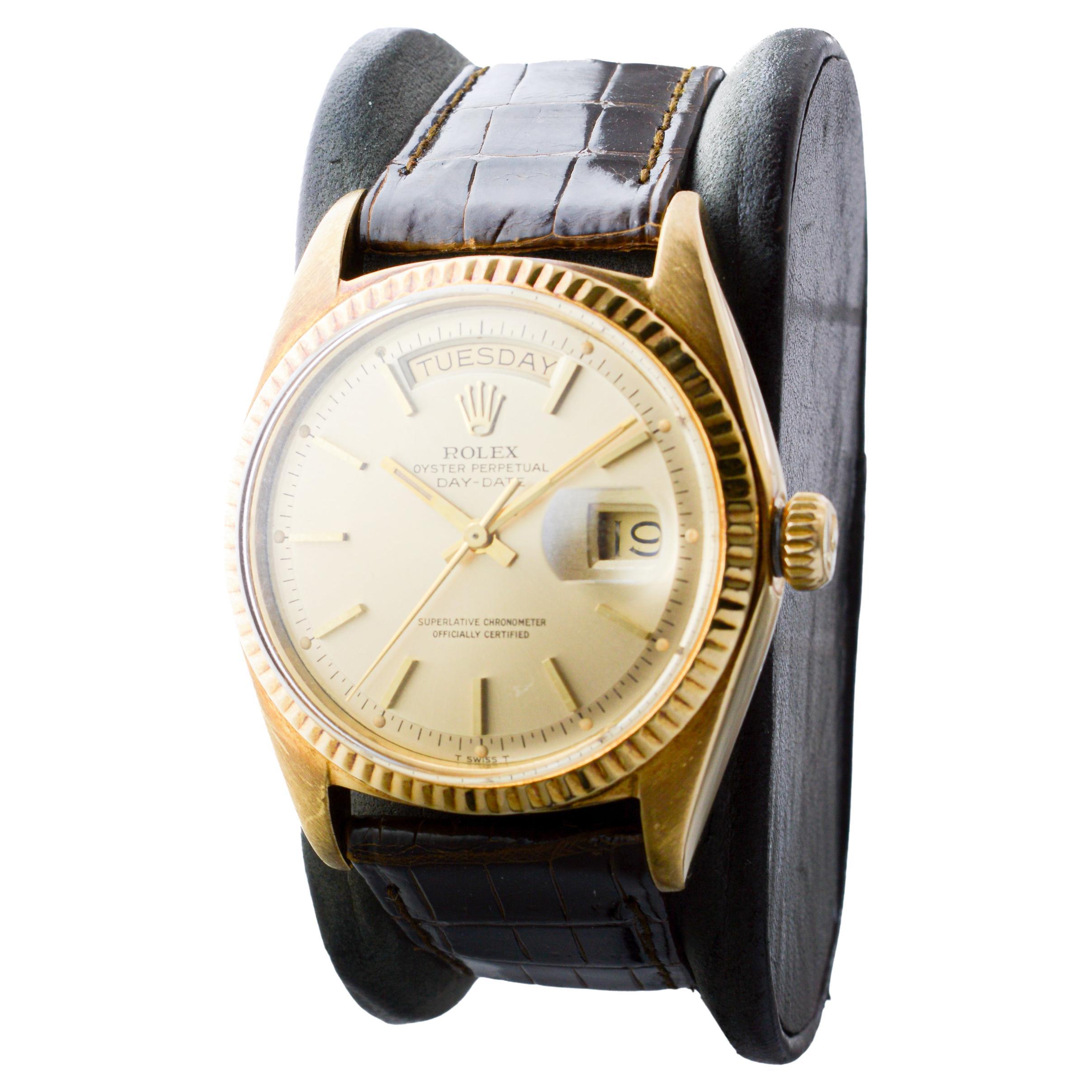 Moderno Rolex Day-Date in oro massiccio 18Kt 