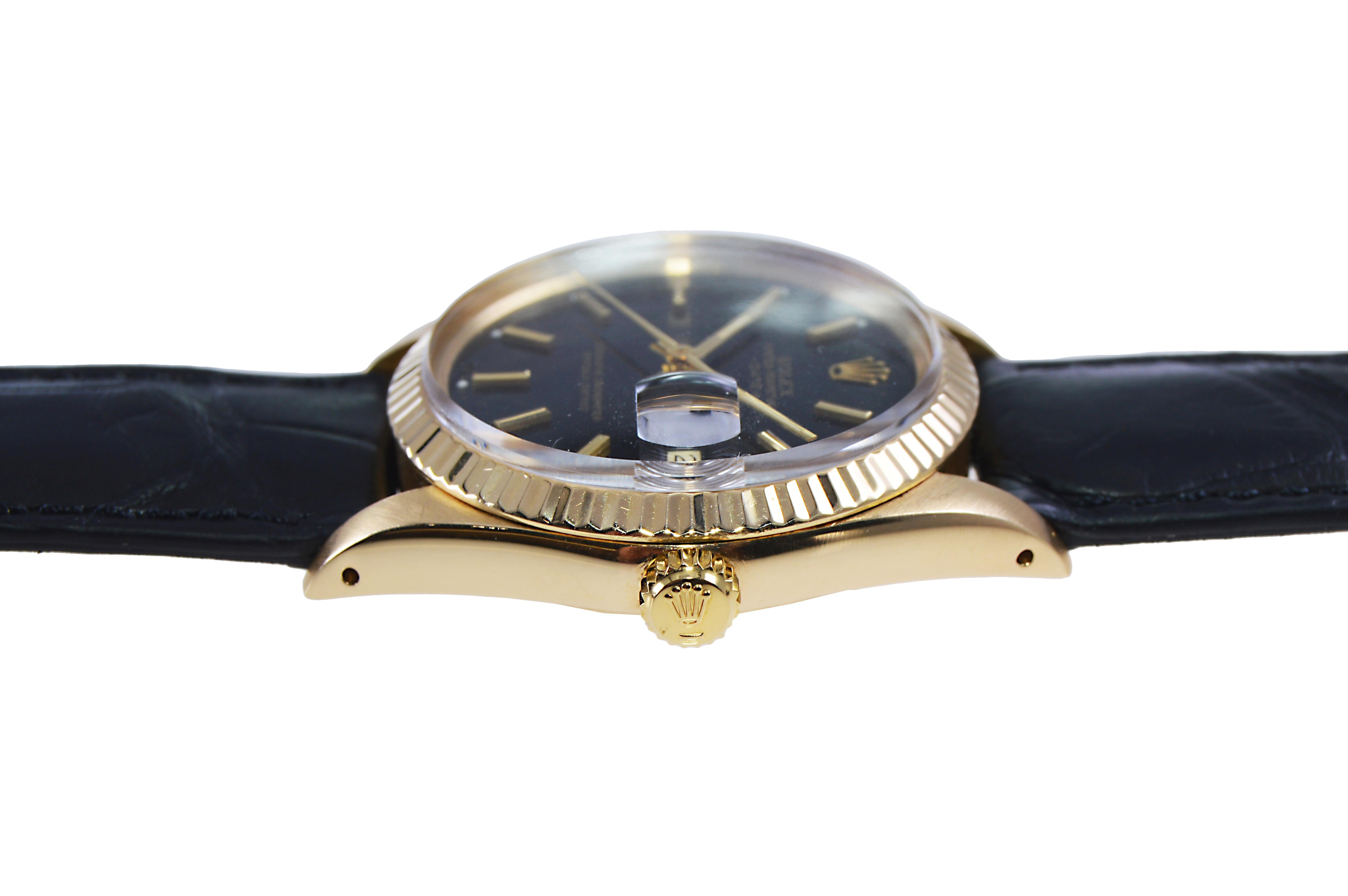 Women's or Men's Rolex 18Kt. Yellow Gold Oyster Perpetual Date with Original Black Dial, 1980's