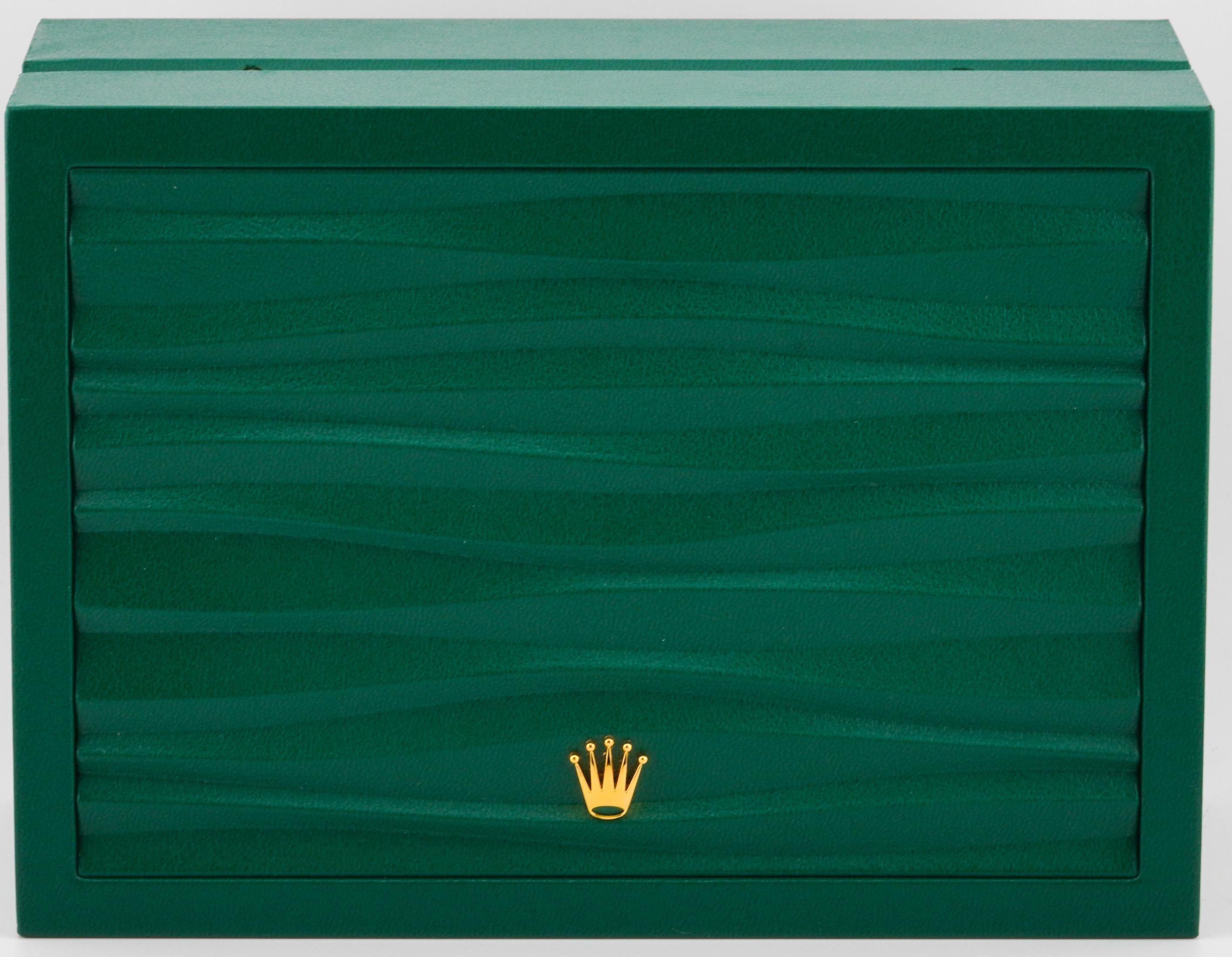 Rolex 2008 GMT-Master II 116710N Reloj Oyster inoxidable c/caja y tarjeta en venta 7