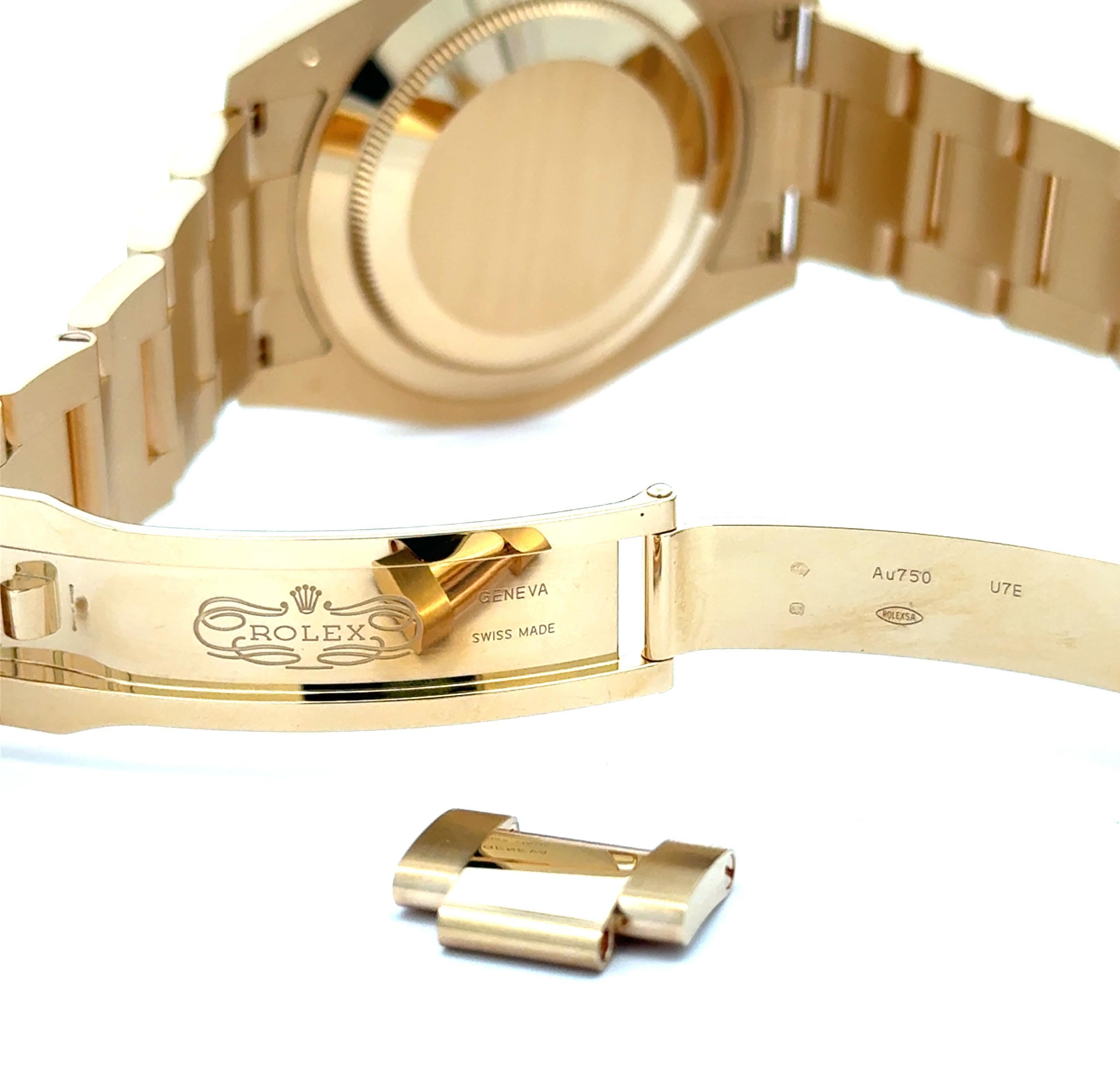 Rolex 2023  Submariner 126618LN 41mm 18k Gold Schwarzes Zifferblatt Uhr w / Box und Papiere im Angebot 3