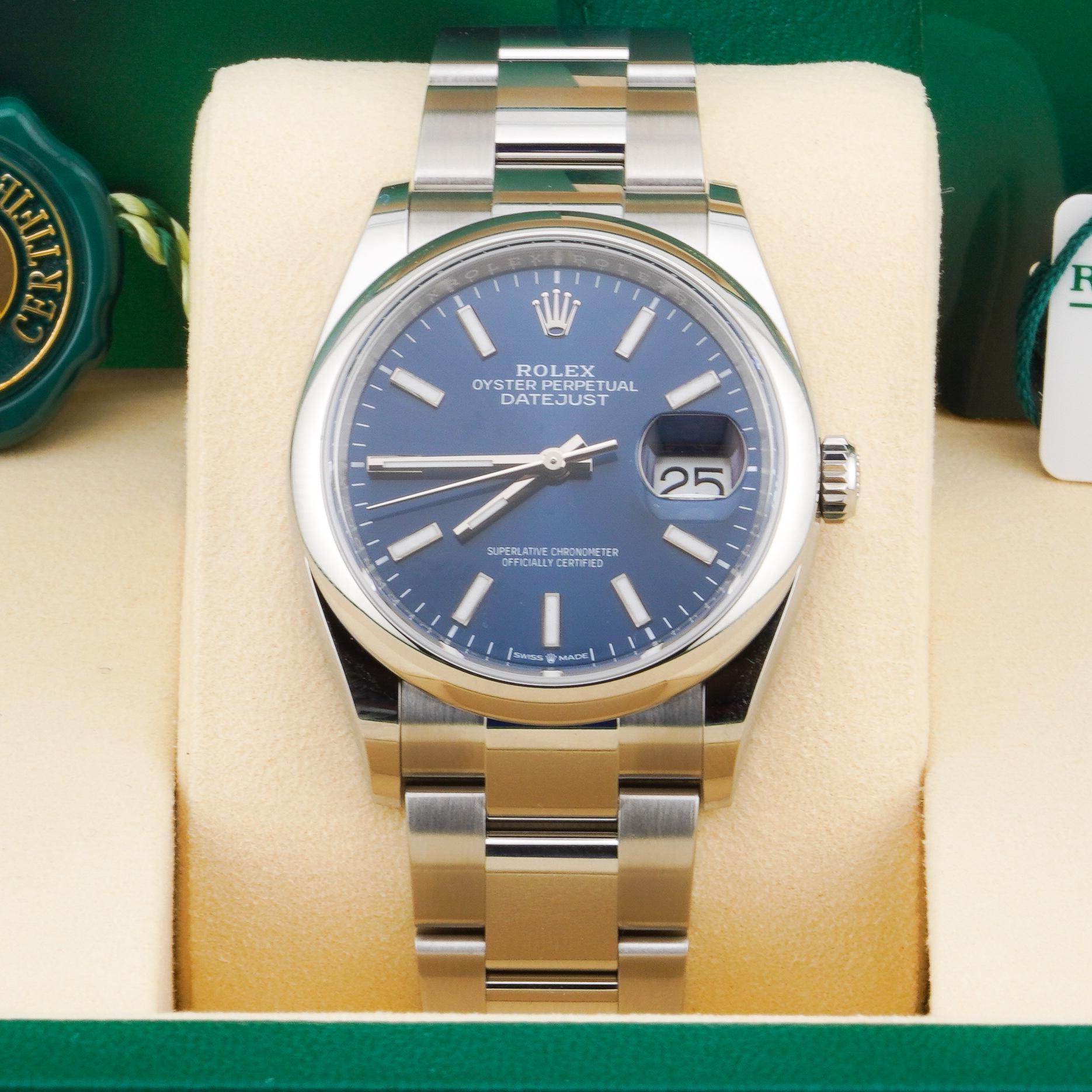 Rolex 2025 Datejust 126200 Quadrante Blu 36mm Oyster Orologio con Scatola e Documenti in vendita 7
