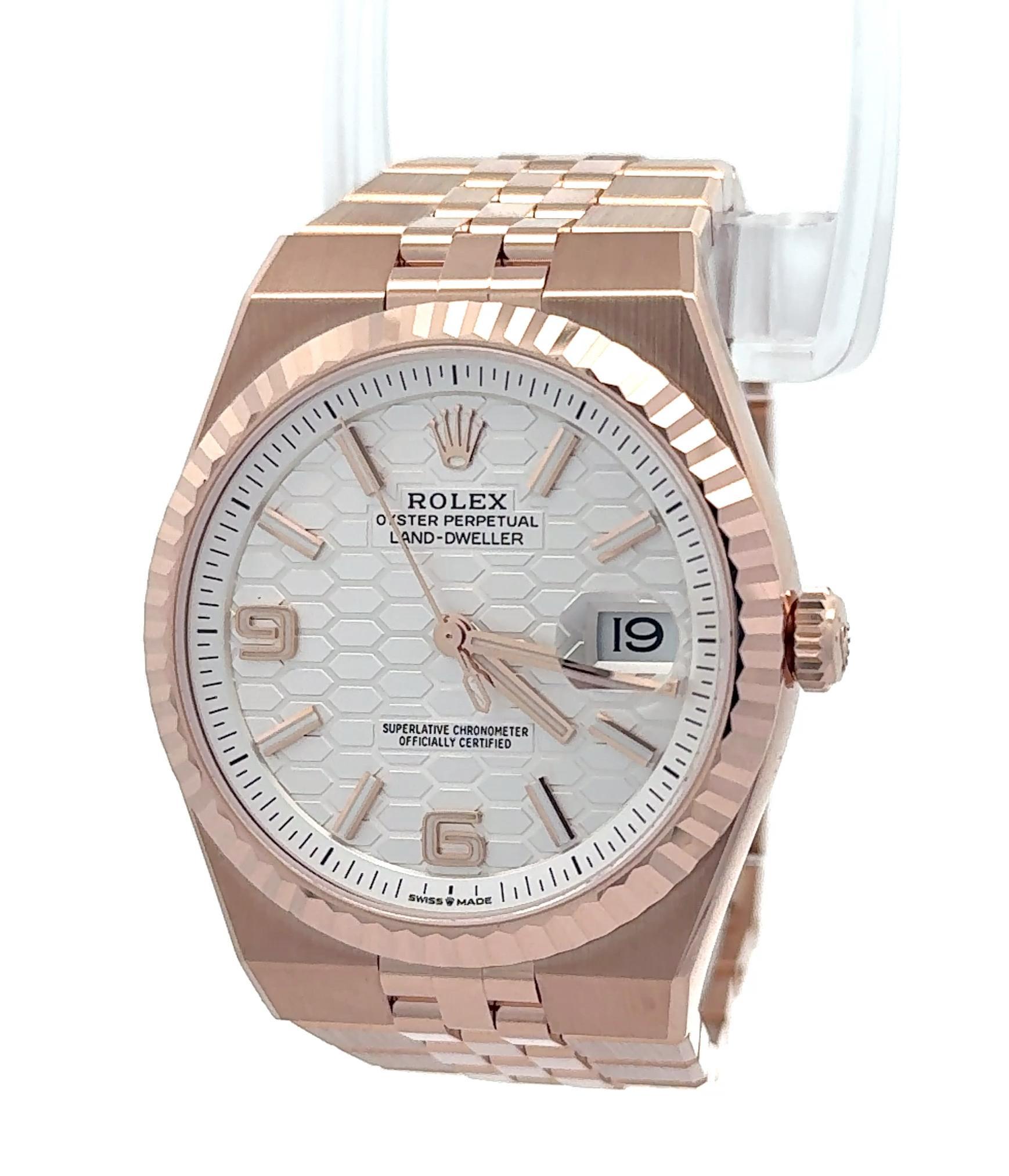 Rolex 2025 Land Dweller - 127335 18k Rose Gold 40mm weißes Zifferblatt Uhr w / FULL SET im Angebot 1