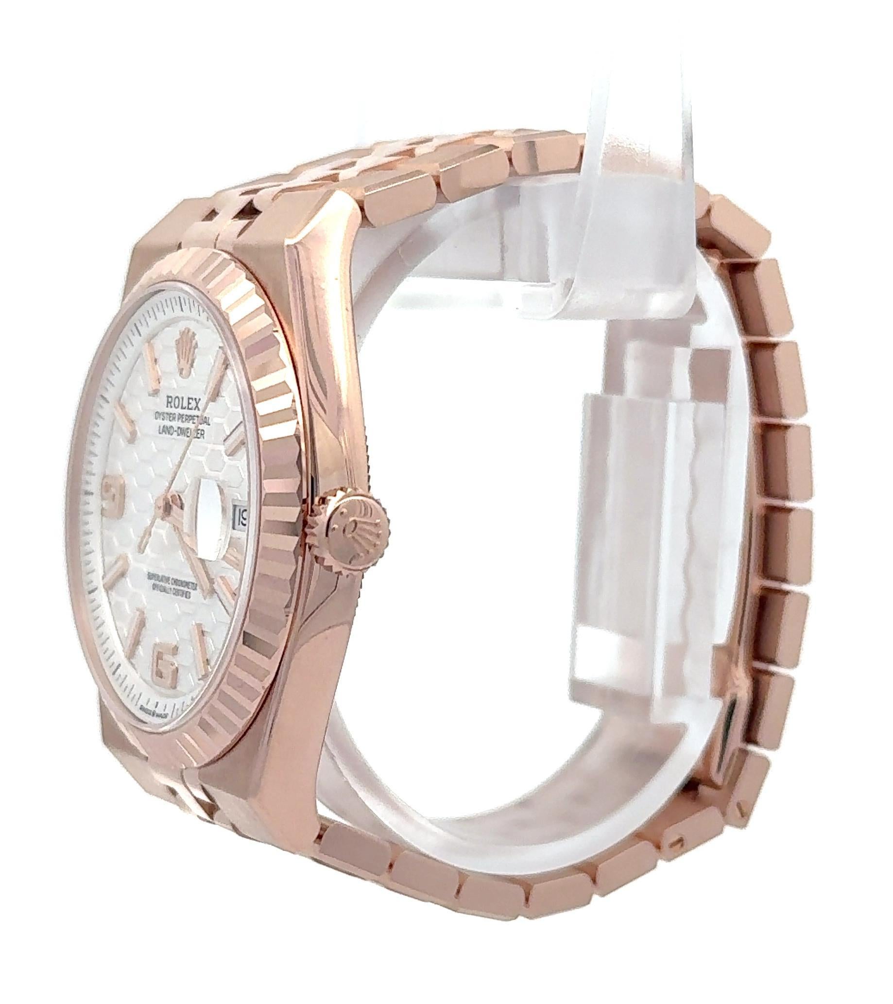 Rolex 2025 Land Dweller - 127335 18k Rose Gold 40mm weißes Zifferblatt Uhr w / FULL SET im Angebot 3