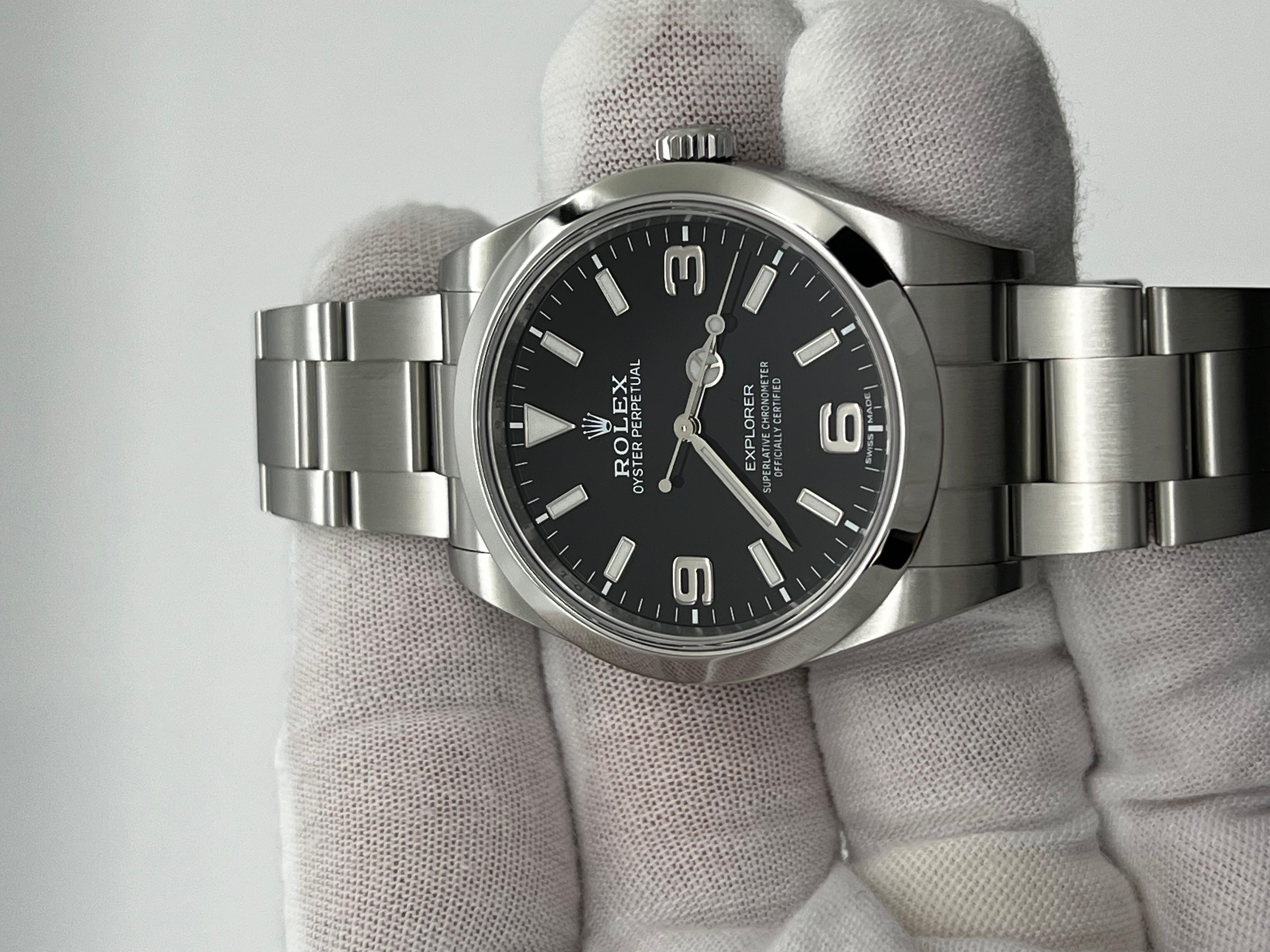 Rolex 214270 Explorer 39mm Quadrante Nero Acciaio Inox In condizioni ottime a San Diego, CA