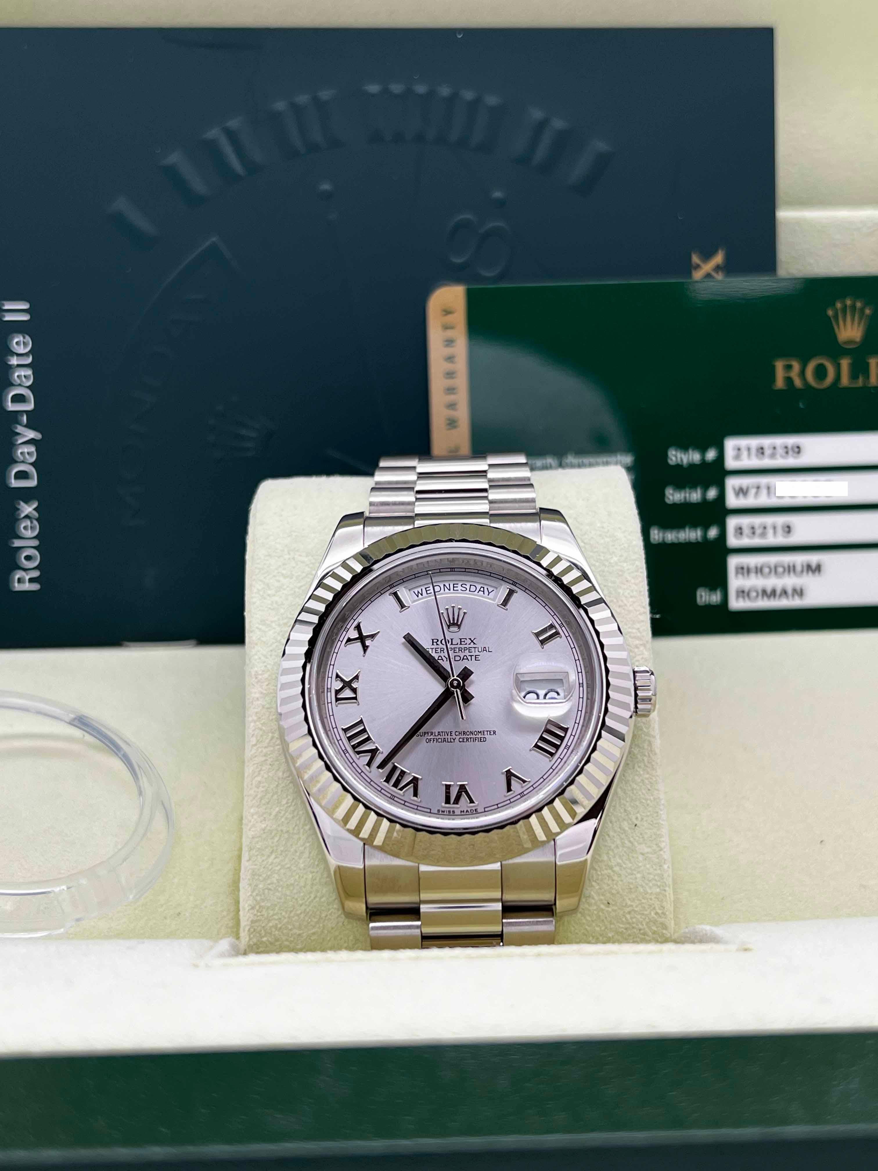 Style Number: 218239



Serial: W7186***



Year: 2013

 

Model: President Day Date II

 

Case Material: 18K White Gold

 

Band: 18K White Gold

 

Bezel: 18K White Gold

 

Dial: Silver Roman Dial

 

Face: Sapphire Crystal

 

Case Size: 41mm