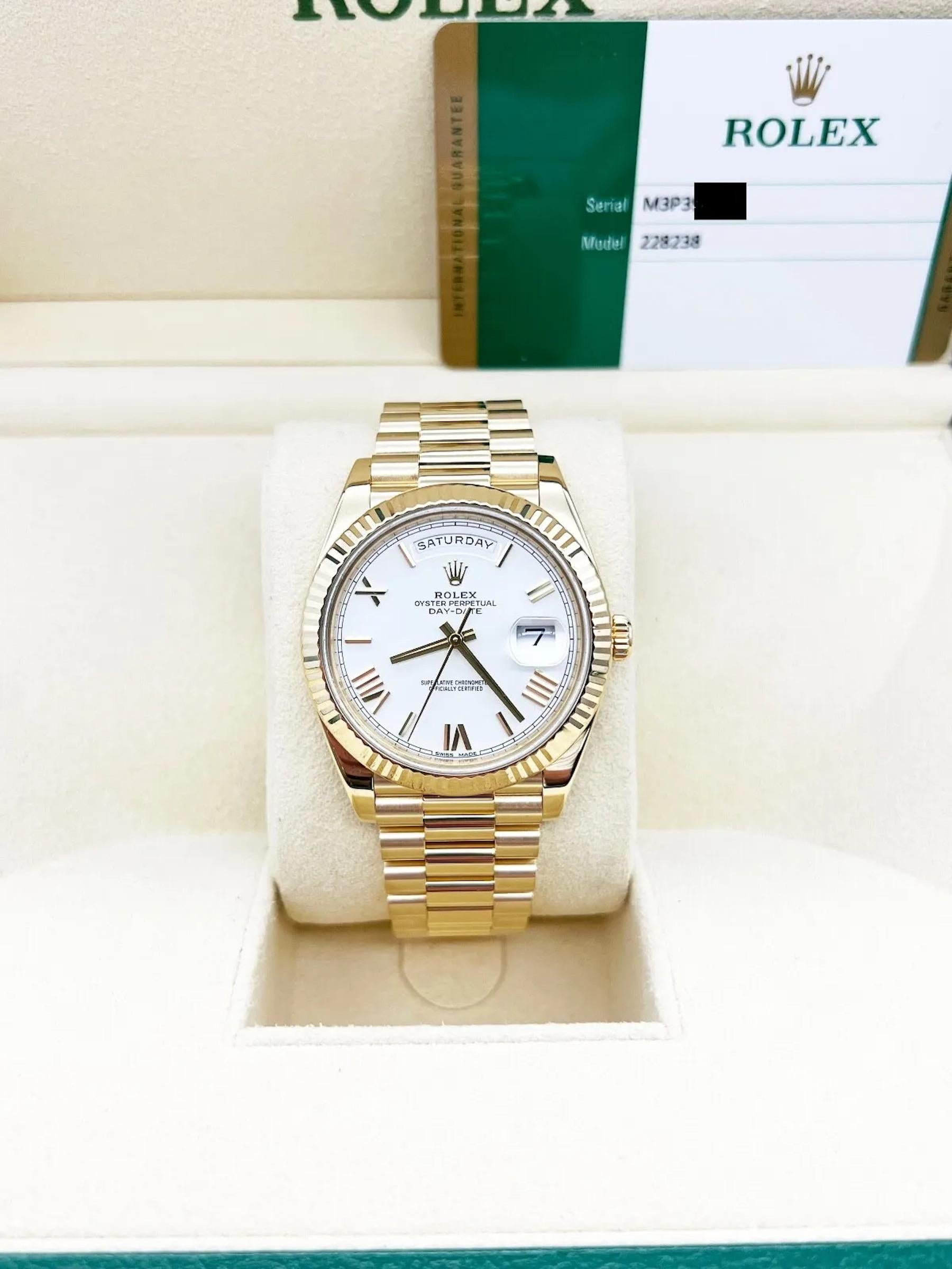 Style Number: 228238

Serial: M3P39***

Year: 2019

Model: President Day Date

Case Material: 18K Yellow Gold

Band: 18K Yellow Gold

Bezel: 18K Yellow Gold

Dial: White Roman Numerals

Face: Sapphire Crystal 

Case Size: 40mm 

Includes: 

-Rolex