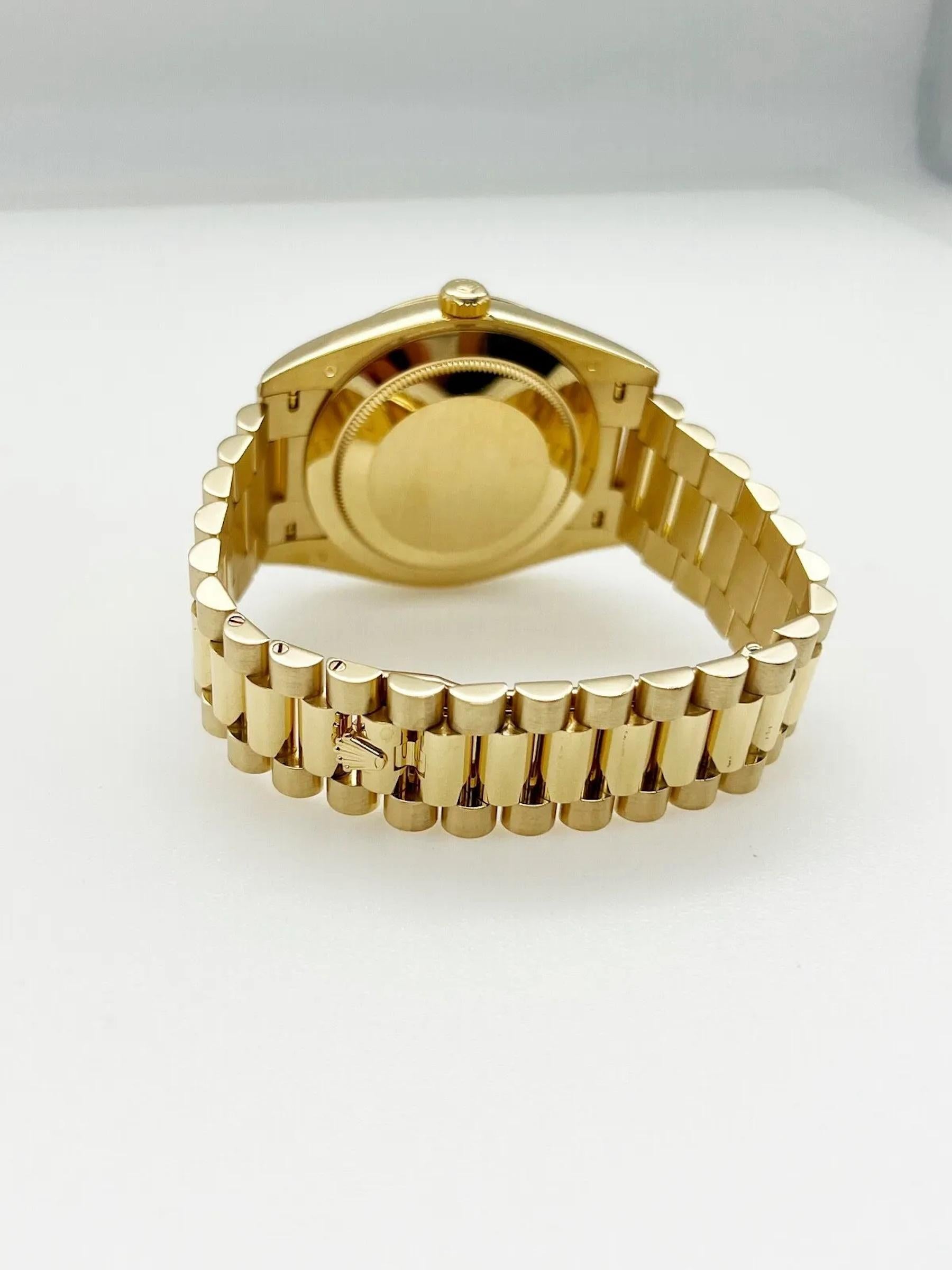 Rolex 228238 President Day Date 40mm White Roman Dial 18K Yellow Gold Box Paper In Excellent Condition In San Diego, CA