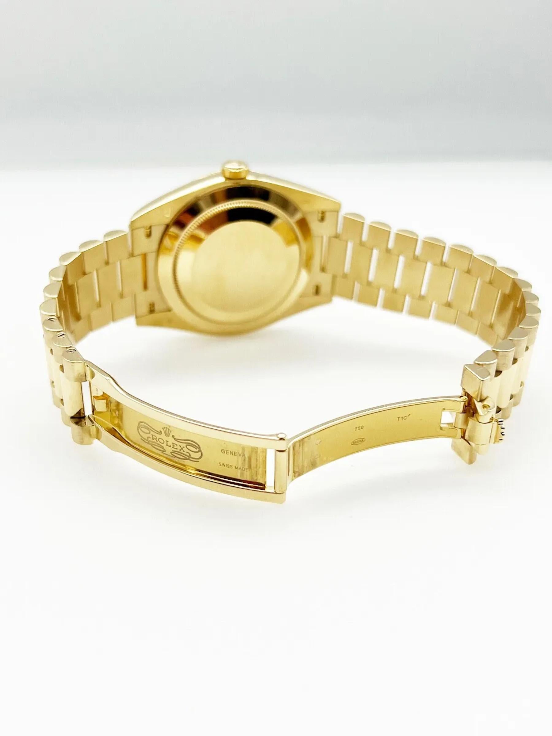 Men's Rolex 228238 President Day Date 40mm White Roman Dial 18K Yellow Gold Box Paper