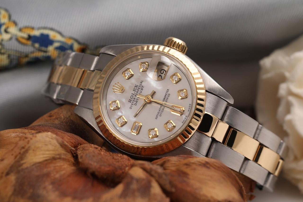 Ladies Rolex 26mm Datejust Two Tone White MOP Mother Of Pearl with 8 + 2 Diamond Accent+ Classic 69173
