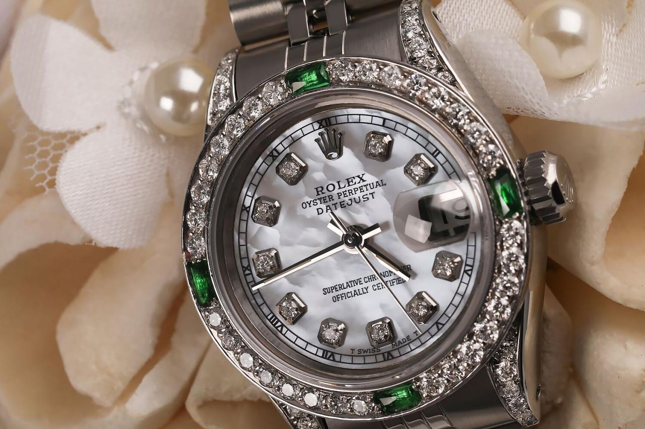 Round Cut Rolex Datejust 69174 White MOP RT Dial Diamond Bezel with Emeralds and Diamonds For Sale
