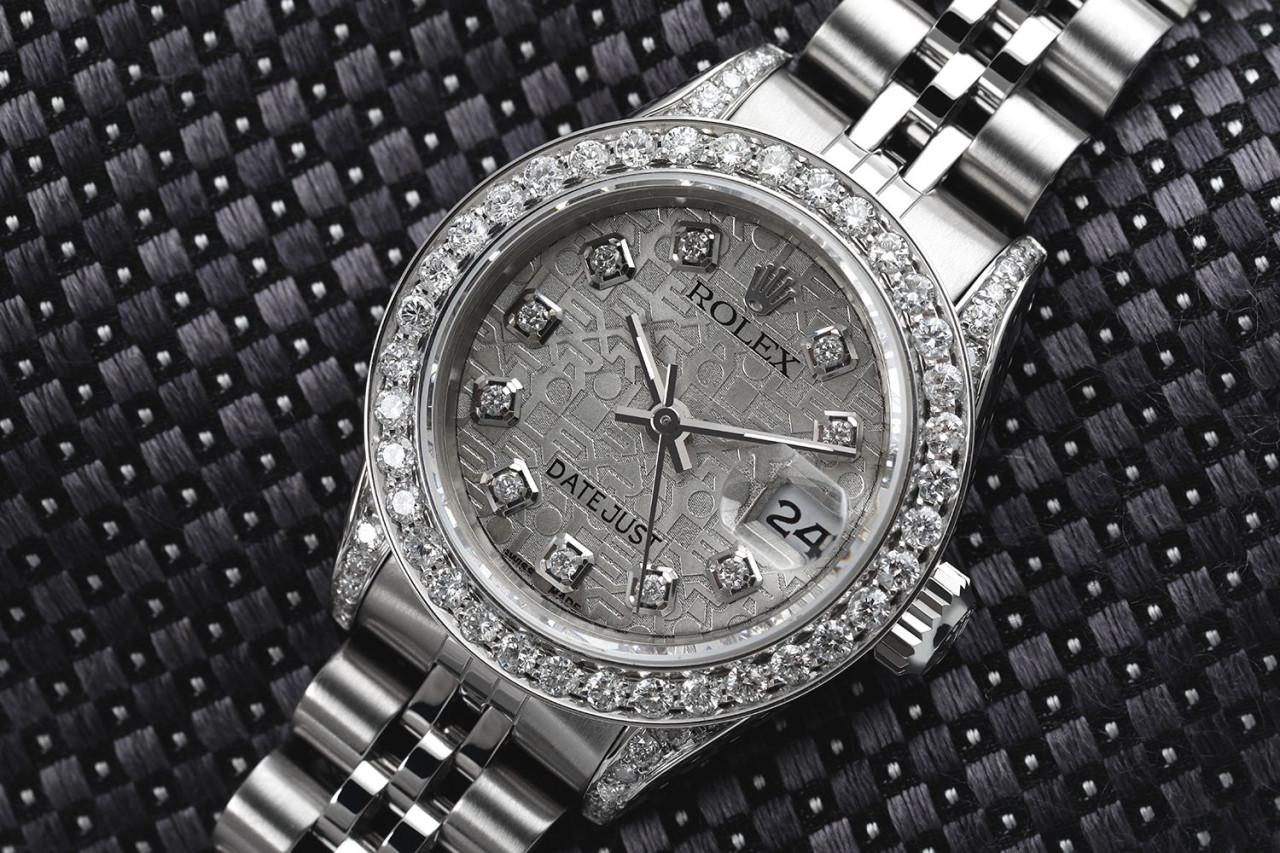 Rolex Datejust avec lunette en diamant personnalisée Lunette et ergots du cadran en diamant SS 69160 Excellent état - En vente à New York, NY