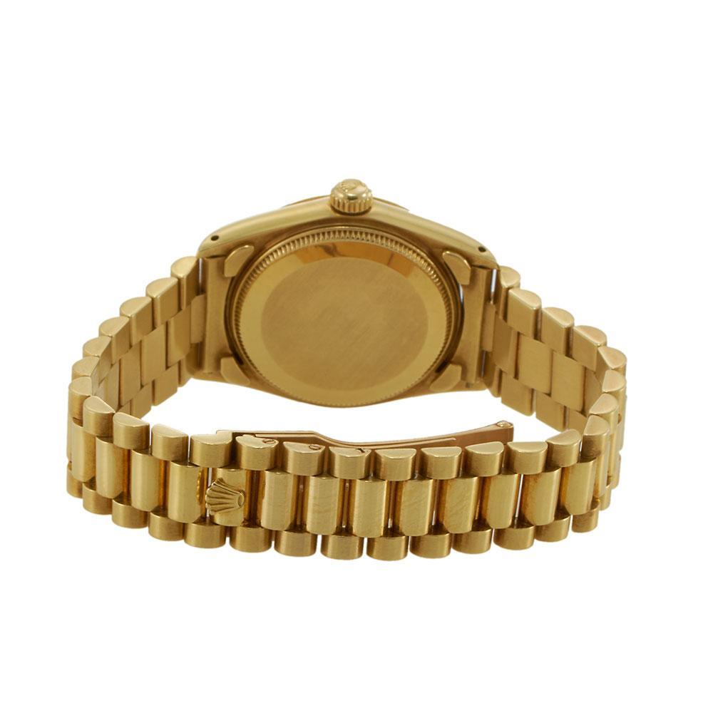 Rolex 31MM or jaune 18KT Datejust Ref. 6827 avec cadran bleu jubilé en vente 2