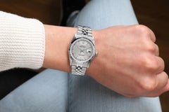 Rolex Datejust 68274 Silver Stick Dial with Fluted Bezel Deployment Buckle