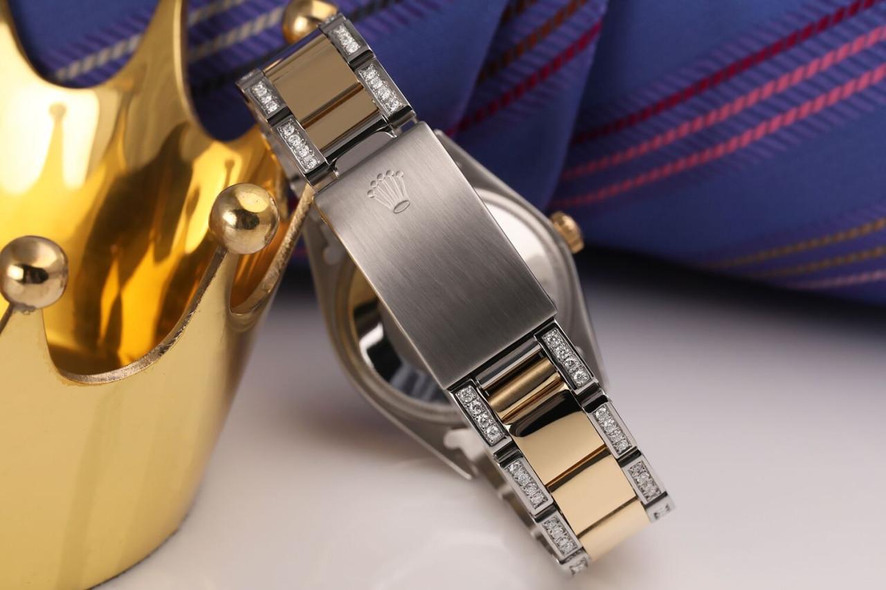 Rolex Montre Datejust 68273 à cadran bicolore en or 18 carats + perles bleues SS et diamants en vente 3