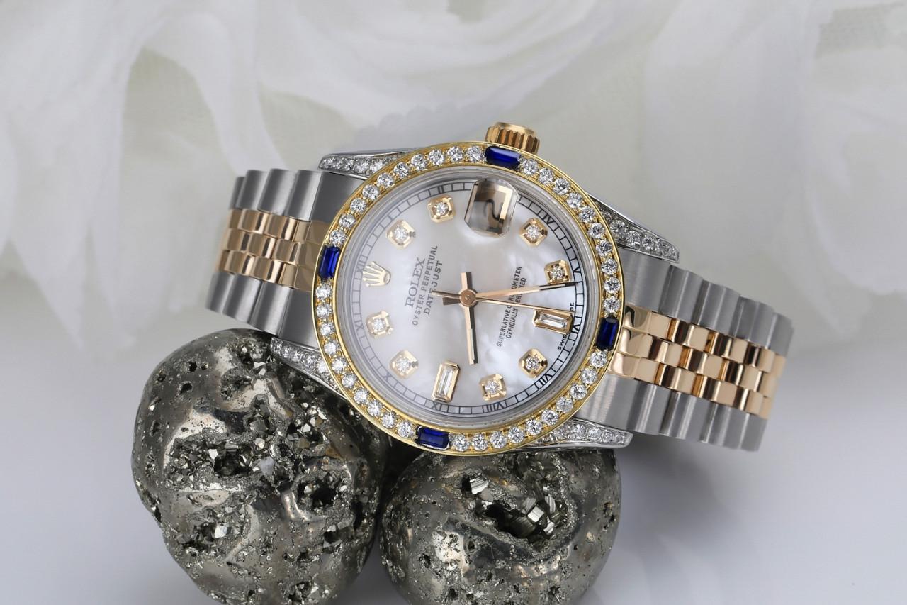 Rolex Datejust 68273 Two Tone Jubilee White MOP Dial Diamond Accent Bezel & Lugs In Excellent Condition For Sale In New York, NY
