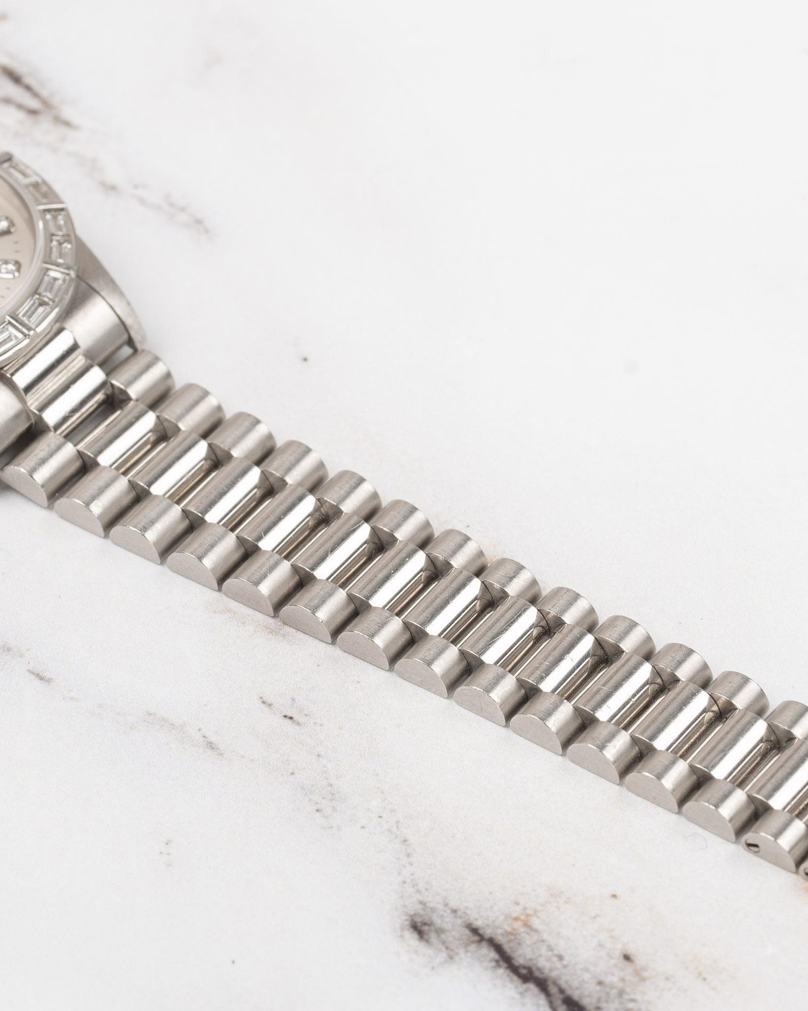 Rolex 31mm President Datejust 68266 Lunetta con Baguette di fabbrica Quadrante Bianco Platino in vendita 7