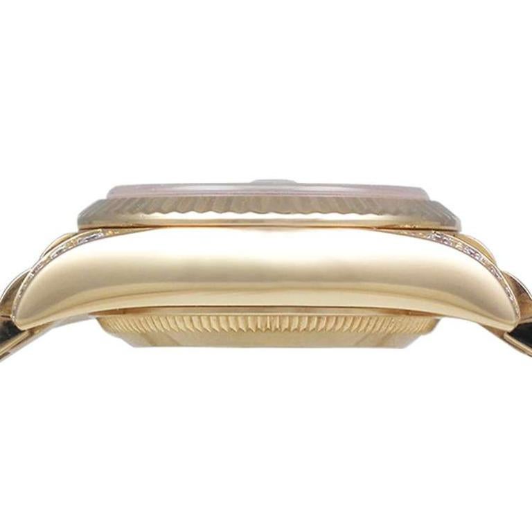 Rolex Montre présidentielle 31 mm en or blanc 18 carats avec cadran MOP et ornements en diamants 68278 en vente 1