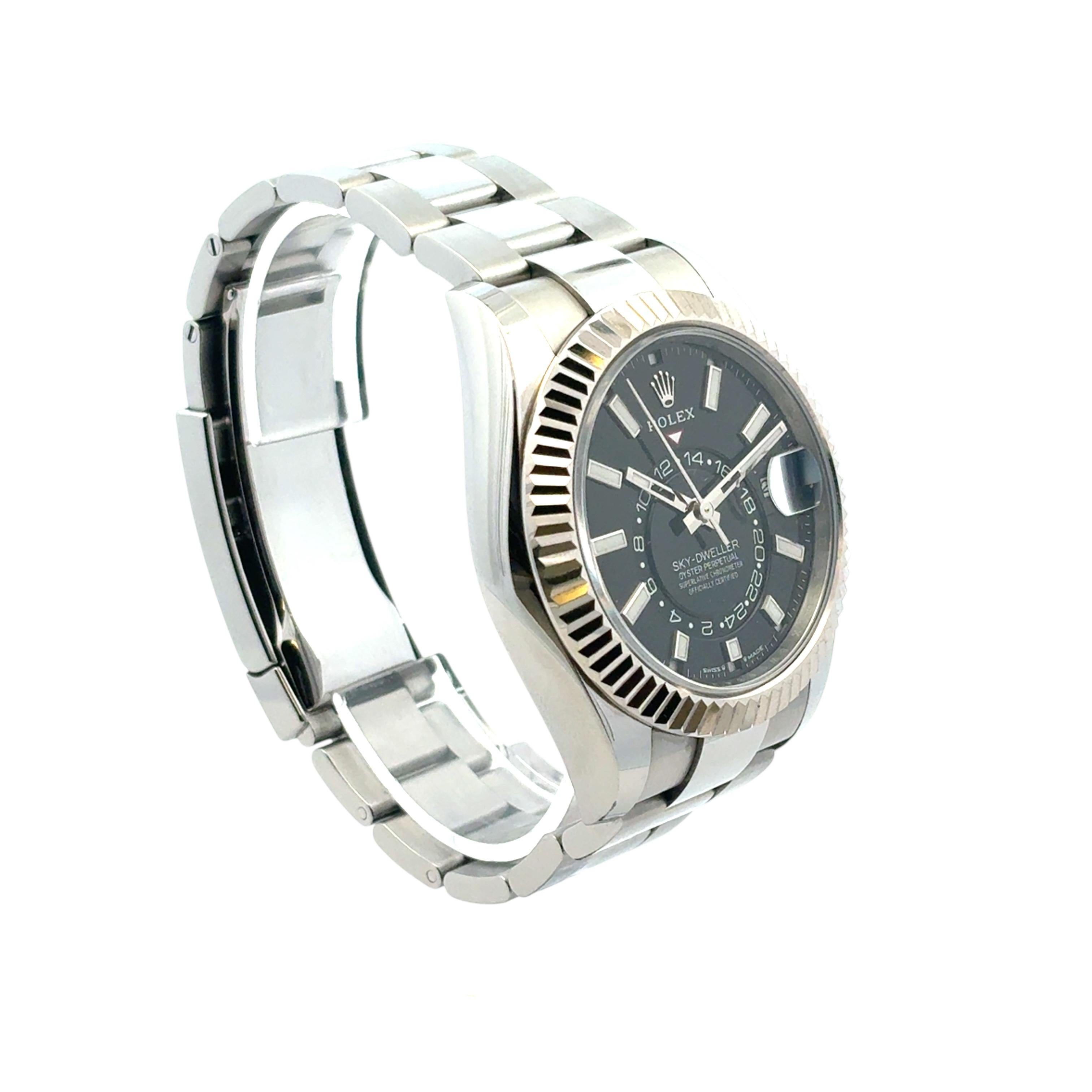 Rolex 336934 Sky-Dweller schwarzes Zifferblatt auf Oyster-Armband 42mm Uhr - Full Set im Zustand „Hervorragend“ im Angebot in Boca Raton, FL