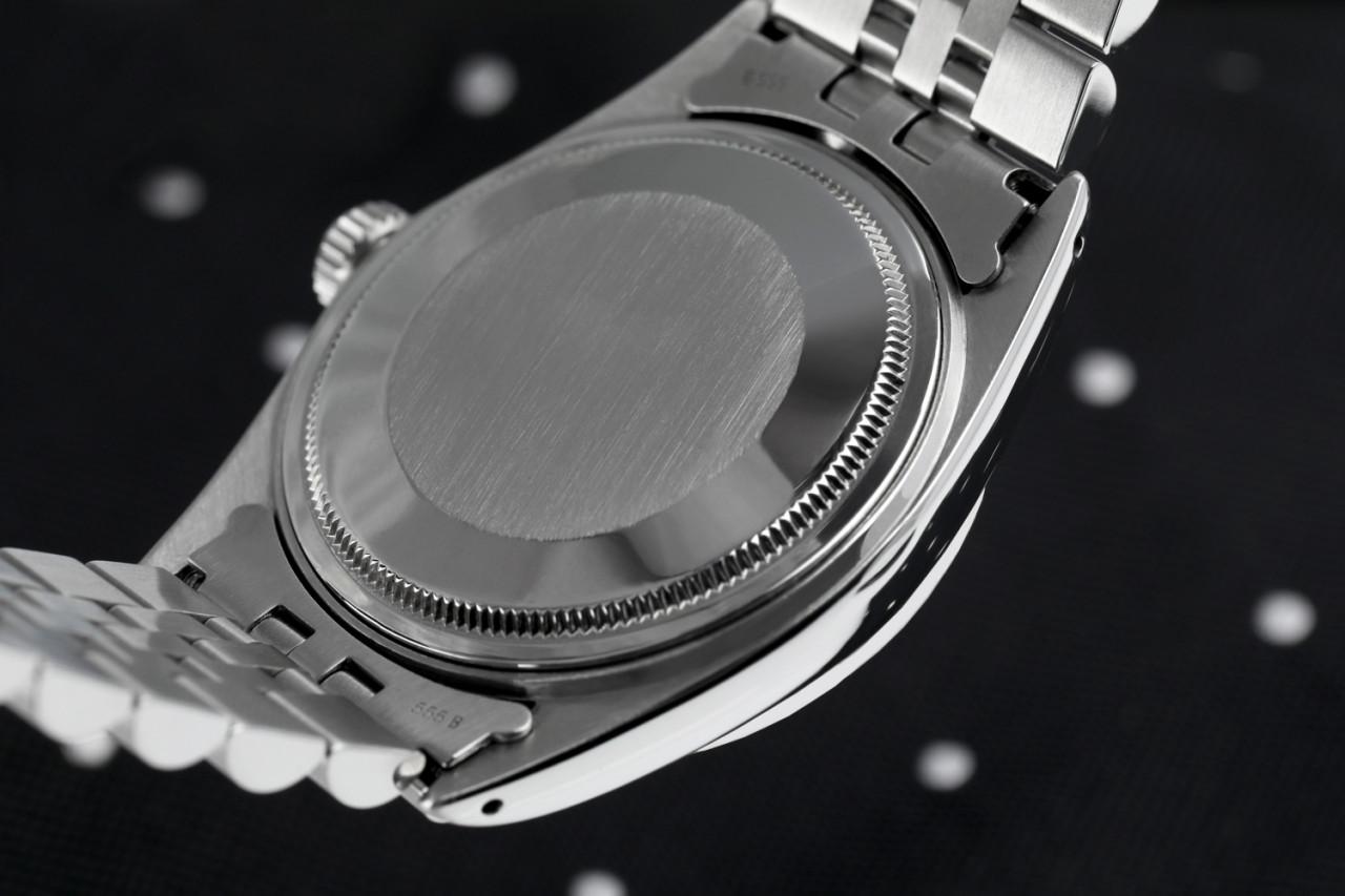 Rolex Montre Datejust 36 mm avec cadran noir en acier inoxydable et diamants 16014 en vente 2
