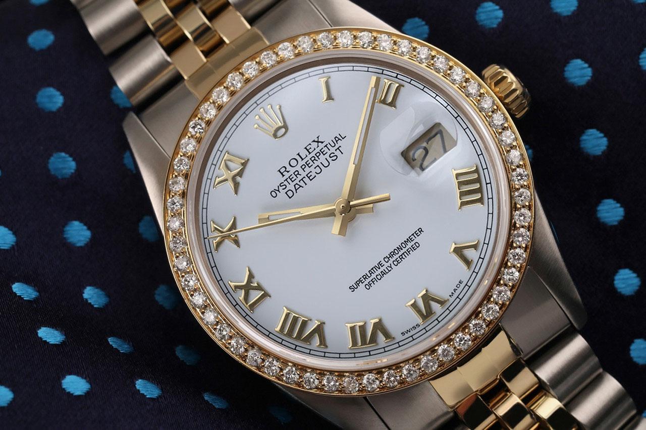 Taille ronde Rolex Datejust, montre bicolore avec lunette en diamants et cadran romain crème anniversaire en vente