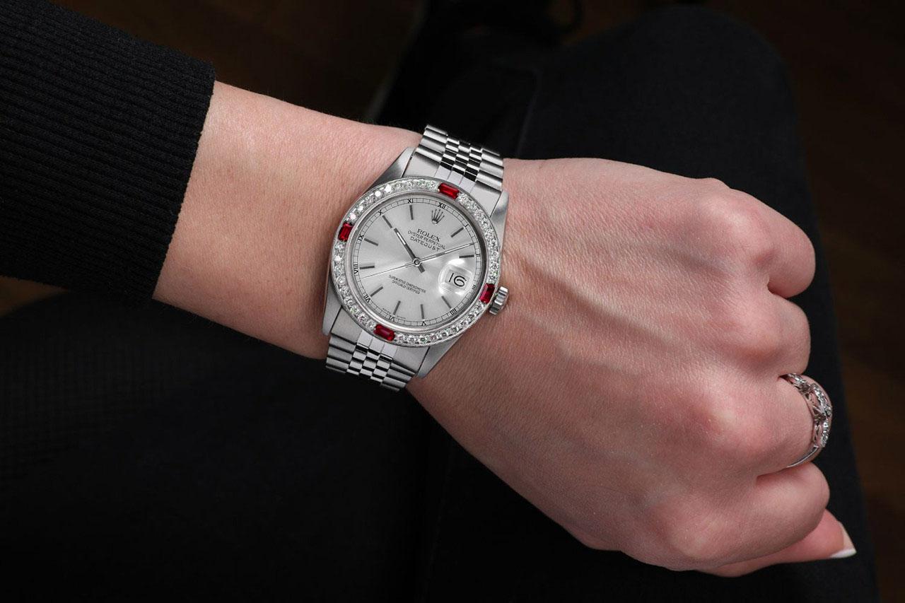 Rolex 36mm Datejust Silver Dial with Ruby and Diamond Bezel Steel Watch

We take great pride in presenting this timepiece, which is in impeccable condition, having undergone professional polishing and servicing to maintain its pristine appearance.