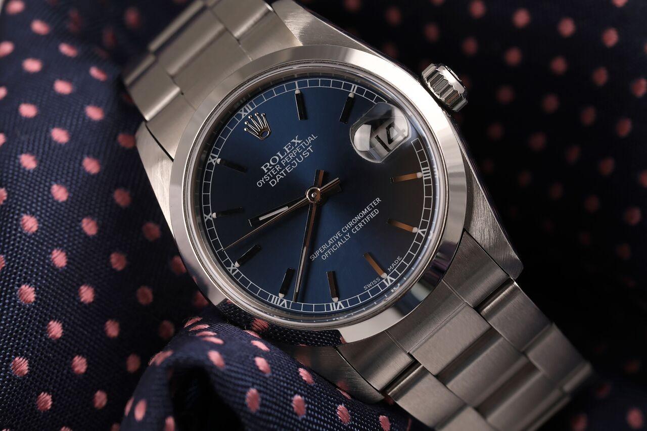 Rolex OysterNavy Blue Dial Stainless Steel Watch with Smooth Bezel Watch In Excellent Condition In New York, NY