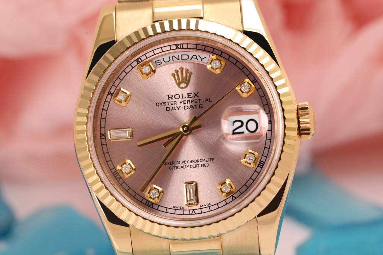 Rolex Presidential 18kt Gold Pink Baguette Diamond Dial Fluted Bezel 18038 In Excellent Condition For Sale In New York, NY