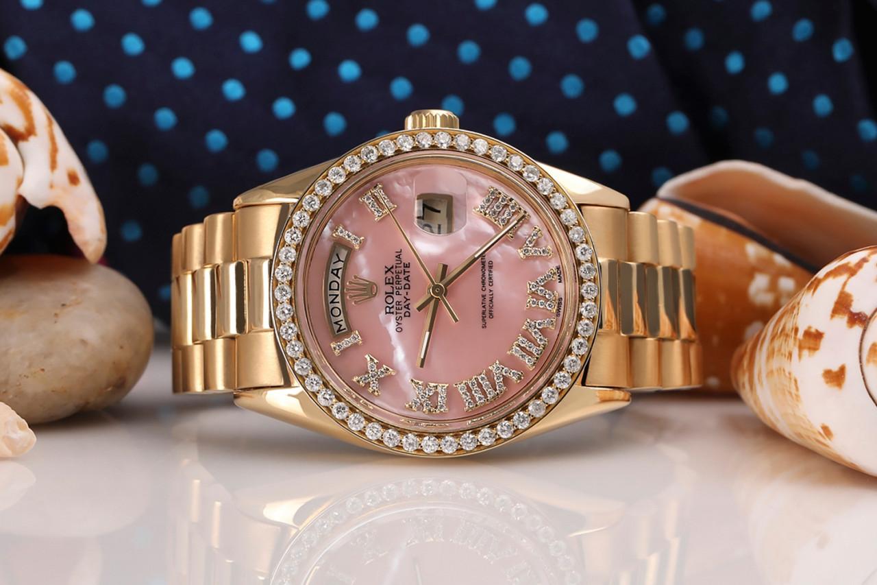 Rolex Presidential 18kt Gold Rosa MOP römische Diamant Zifferblattuhr mit Zifferblatt (Rundschliff) im Angebot