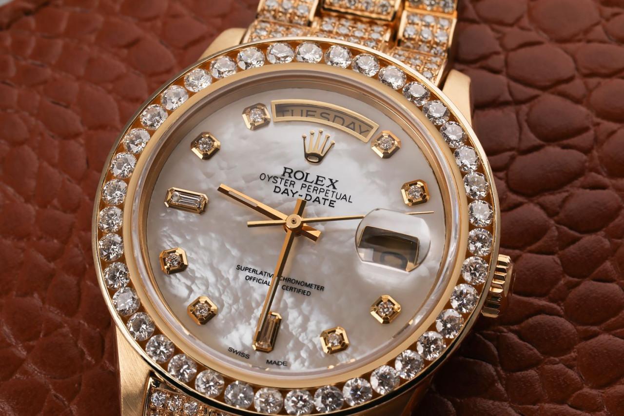 Round Cut Rolex Presidential 18kt Gold White Mother of Pearl 8+2 Custom Diamond Watch For Sale