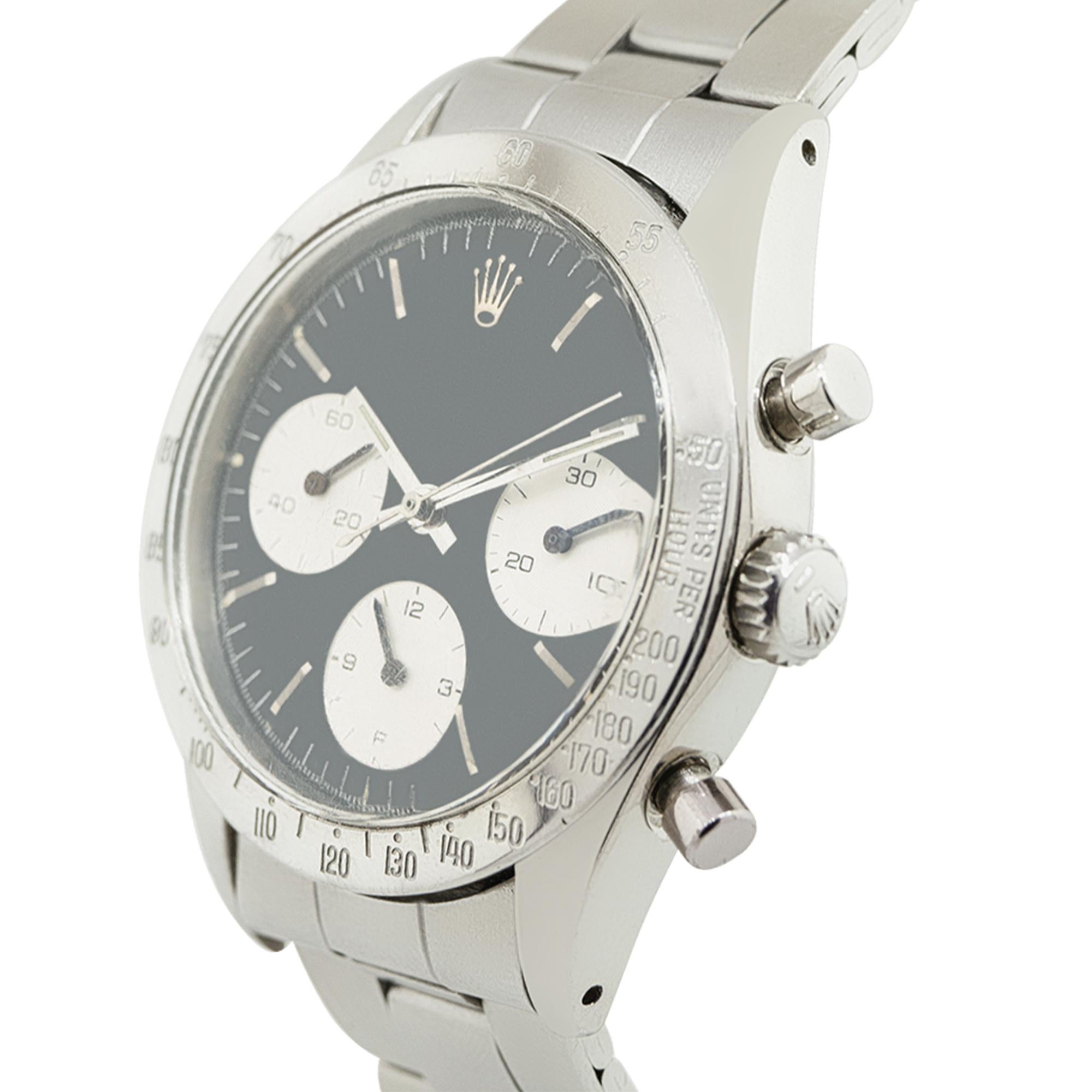 Reloj Rolex 6239 Daytona Acero Inoxidable en Stock

Este es un estupendo reloj Rolex 6239 Daytona de acero inoxidable. El reloj es vintage pero sigue siendo muy moderno y con clase. El tamaño de la caja es de 37 mm, por lo que puede llevarla un