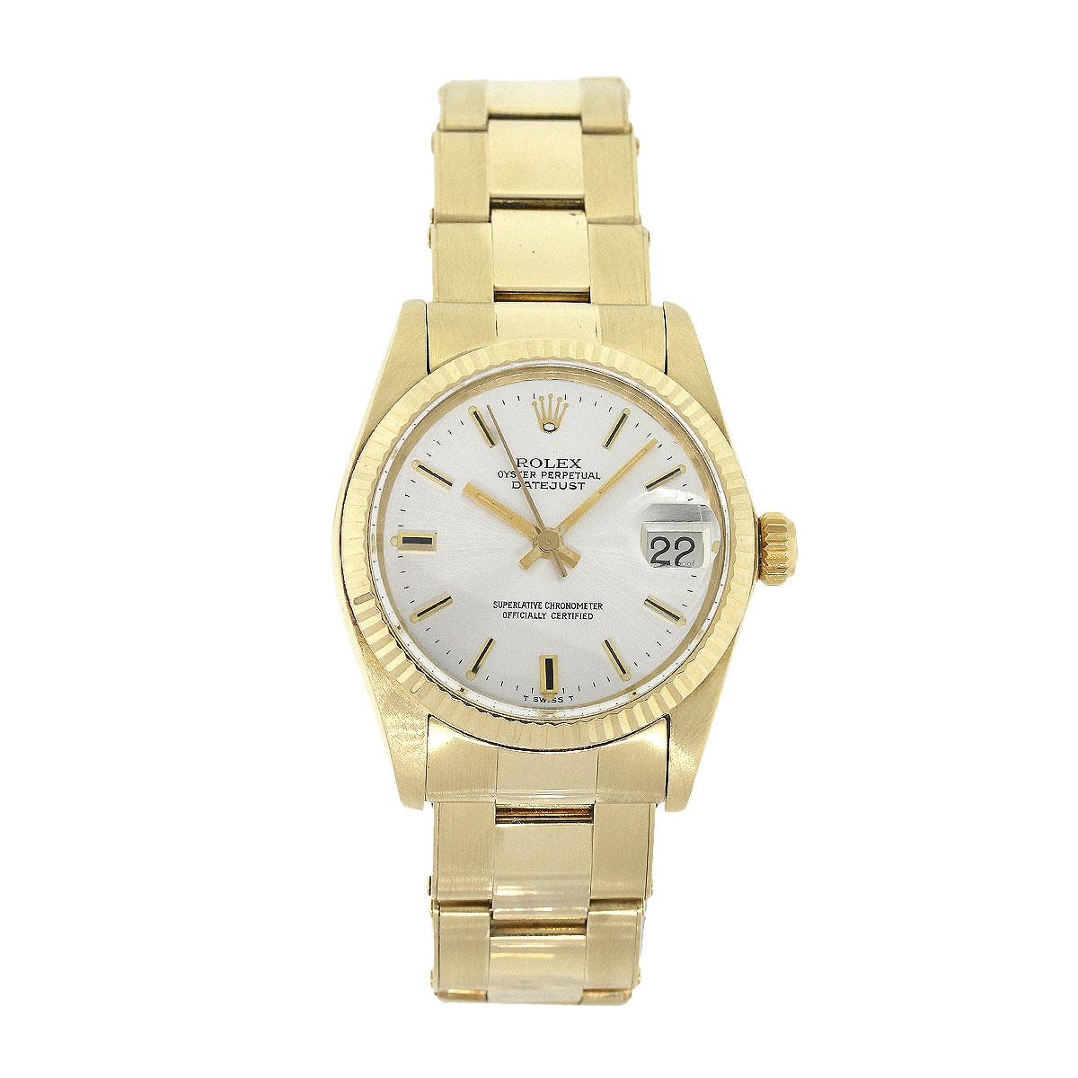 Brand: Rolex
MPN: 6827
Model: Datejust
Case Material: 14k yellow gold
Case Diameter: 31mm
Crystal: Plastic
Bezel: 14k Yellow Gold Fluted Bezel
Dial: Silver Dial with gold hands and gold hour markers with the date window at 3 o’clock
Bracelet: 14k