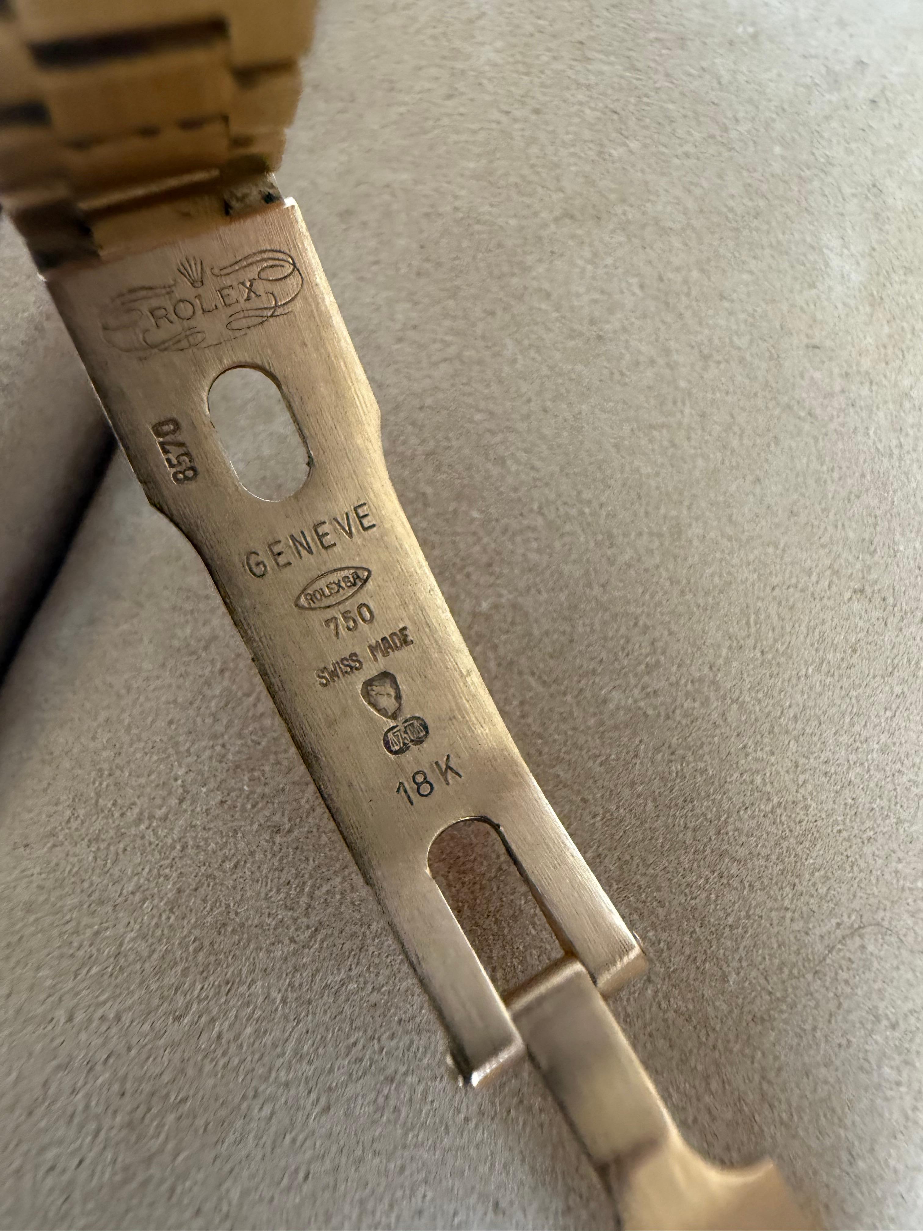 Rolex 69178 Datejust Montre pour dames en or jaune 18k avec lunette et cadran à diamants 26 mm en vente 6