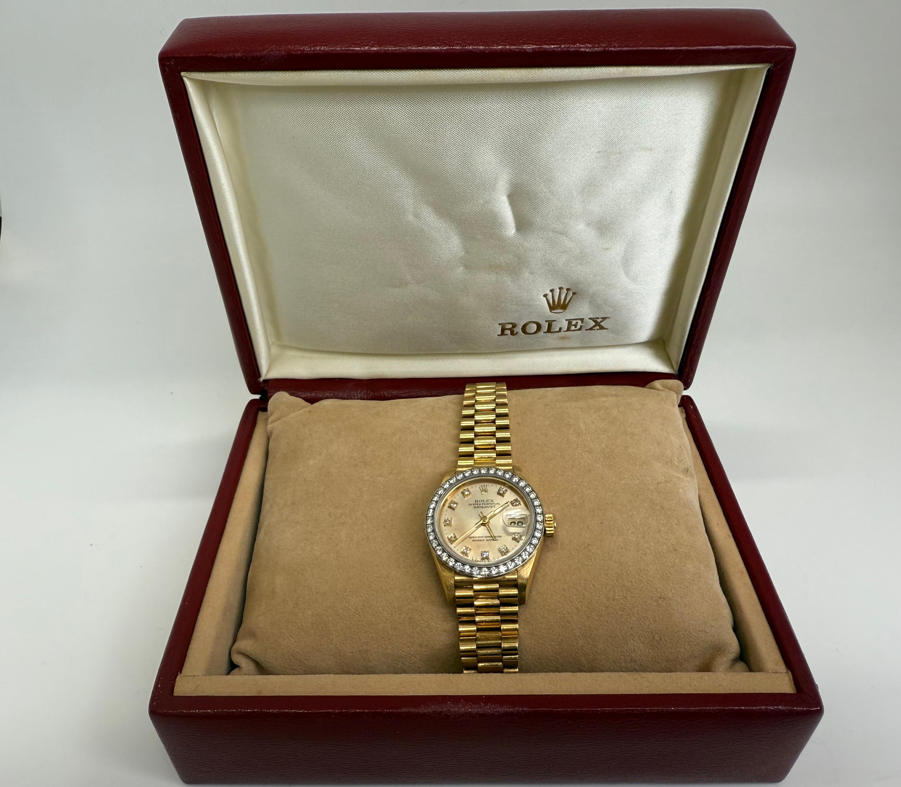 Taille ronde Rolex 69178 Datejust Montre pour dames en or jaune 18k avec lunette et cadran à diamants 26 mm en vente
