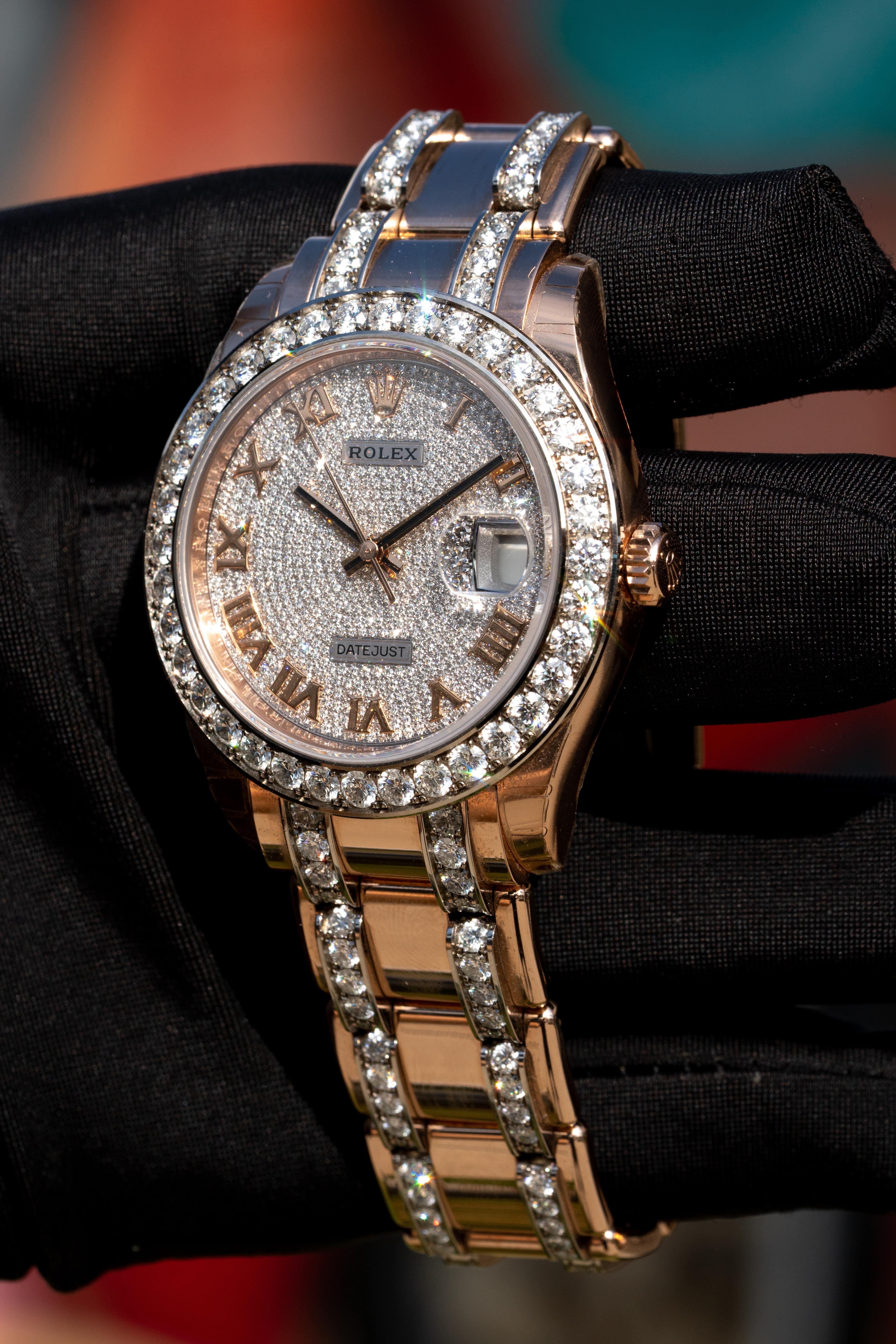 Montre Datejust Master Piece de Rolex en or 18 carats et diamants, entièrement d'usine, 86285 en vente 3