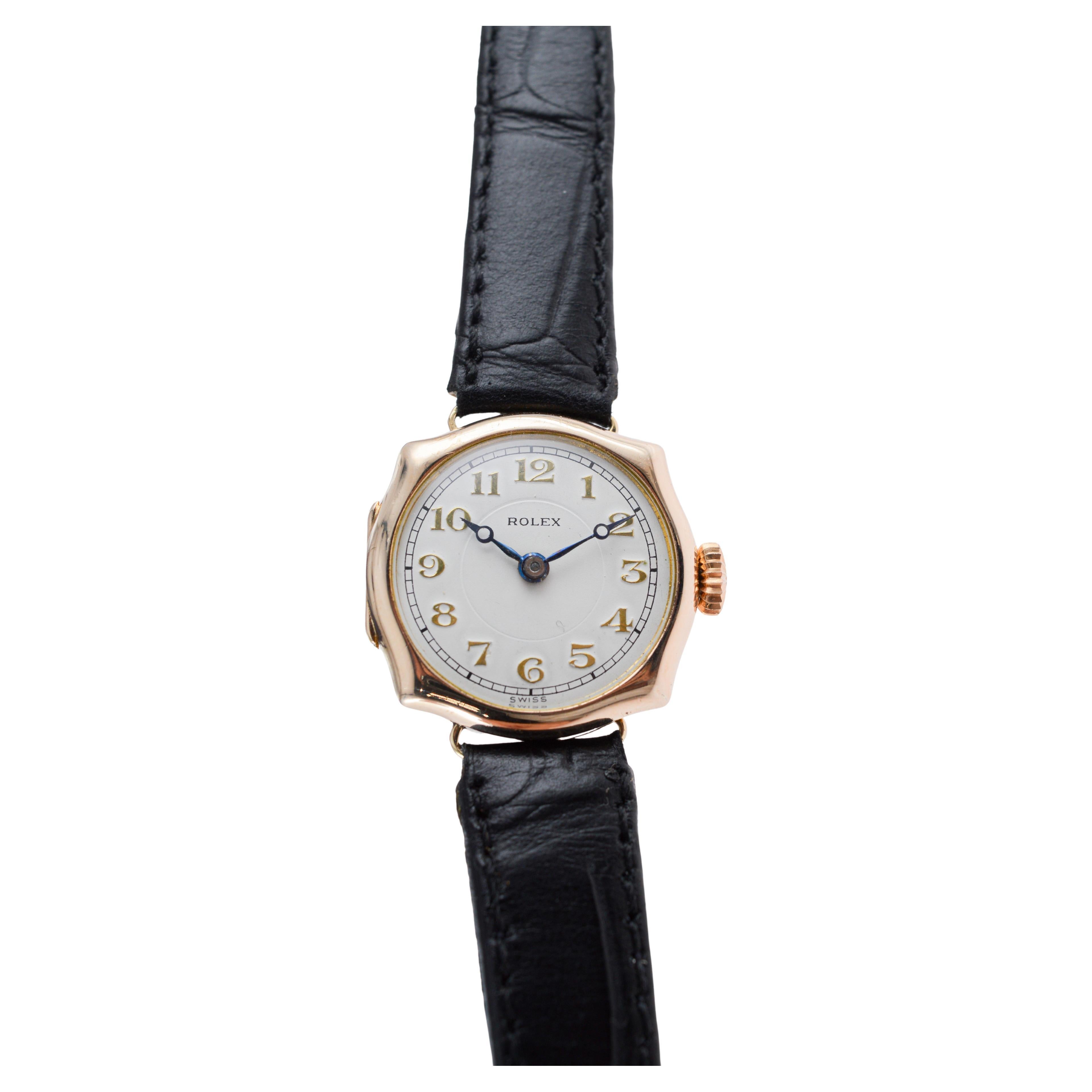 Rolex 9Ct, montre pour dames Hand Made de 1915 en vente 2