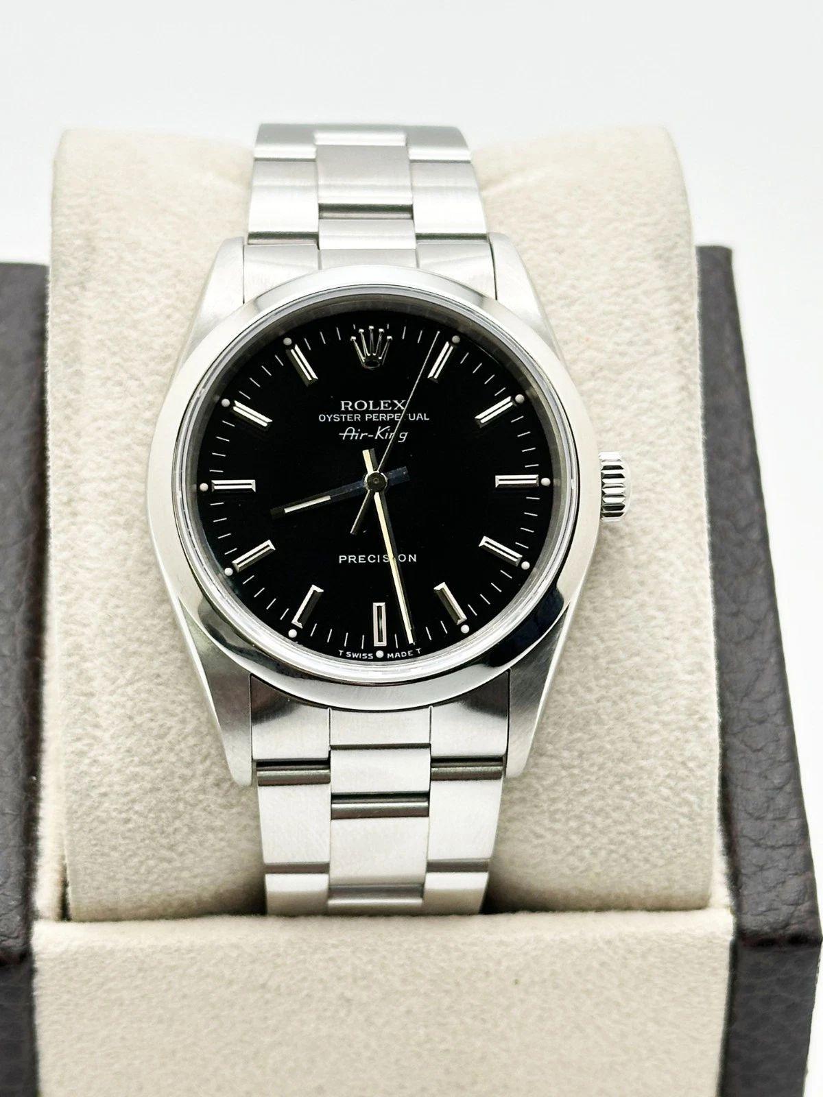 Style Number: 14000



Serial: N23****



Year: 1991

 

Model: Rolex Air King 

 

Case Material: Stainless Steel 

 

Band: Stainless Steel 

  

Bezel: Stainless Steel 

  

Dial: Black Dial 

 

Crystal: Sapphire Crystal 

 

Case Size: 34mm 

