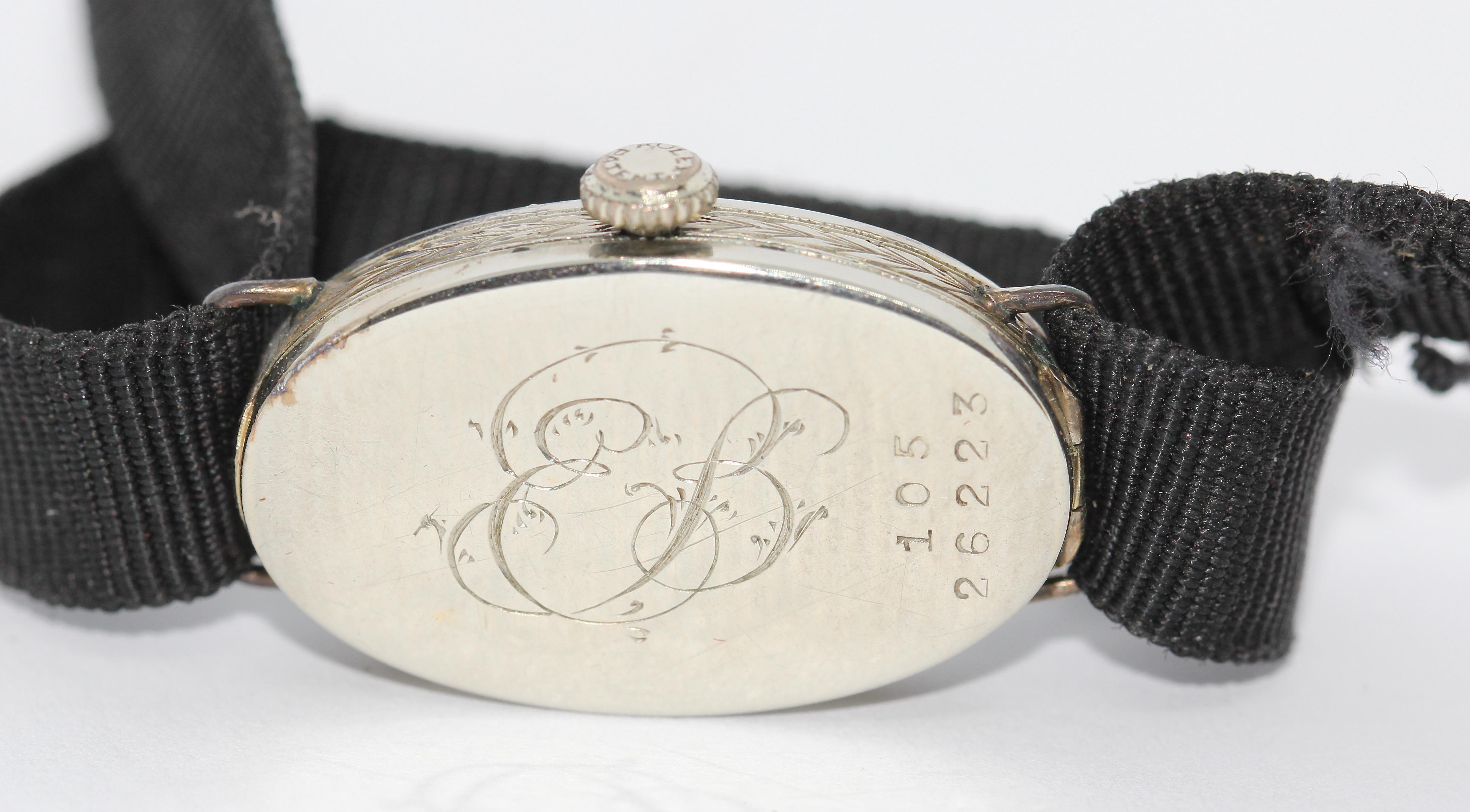Rolex, Art Deco Ladies Wristwatch, 18 Karat White Gold with Diamonds 2