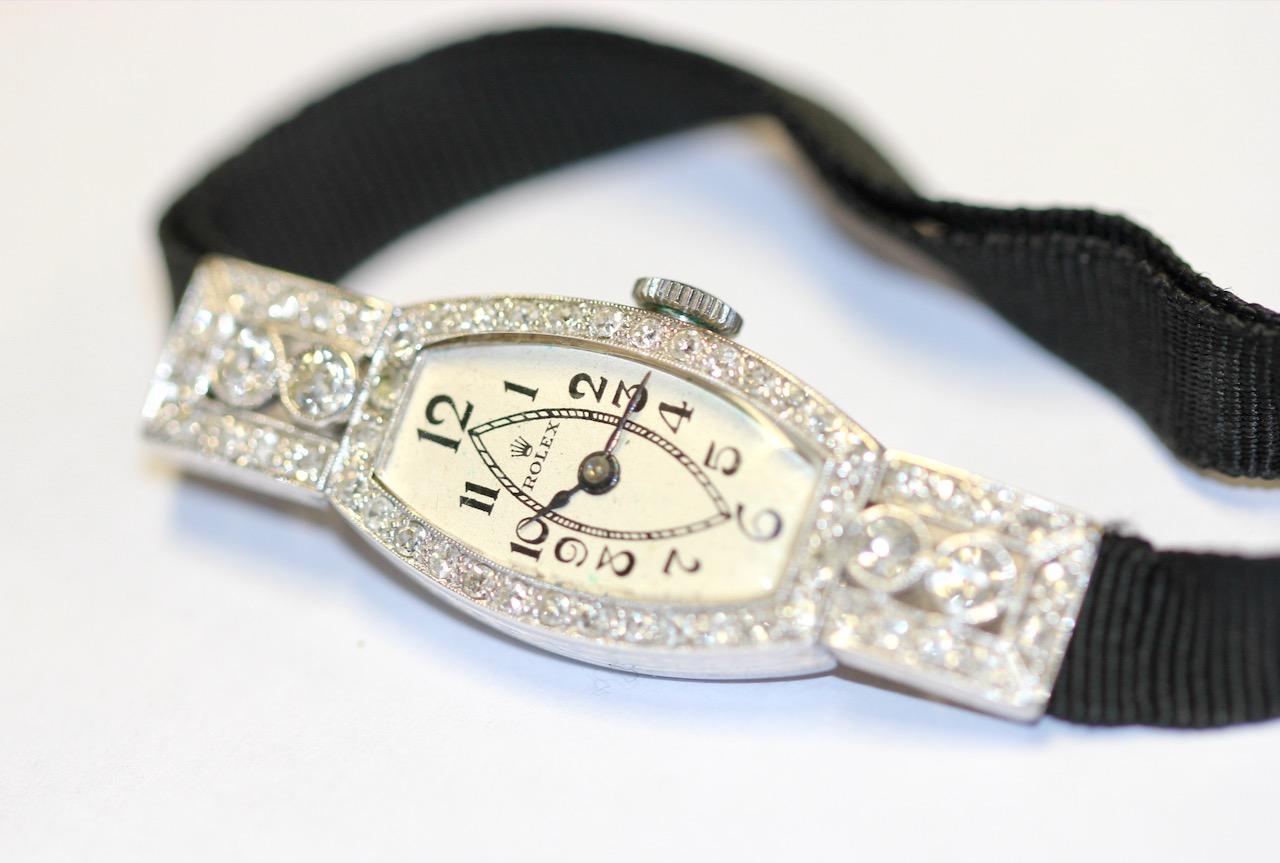 Rolex Art Deco Ladies Wristwatch, 18 Karat White Gold and Diamonds For Sale 3
