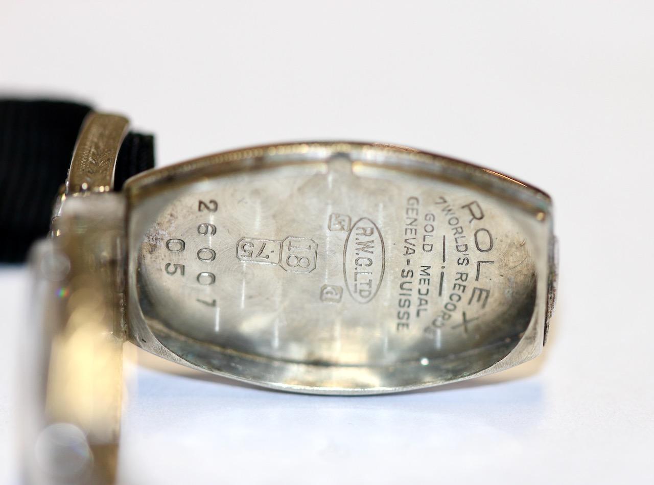 Rolex Art Deco Ladies Wristwatch, 18 Karat White Gold and Diamonds For Sale 6
