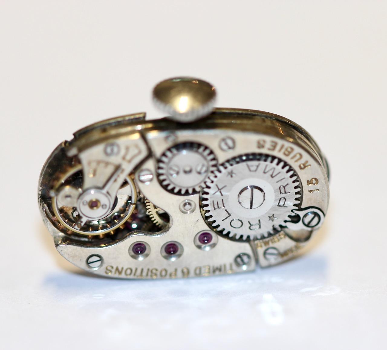 Rolex Art Deco Ladies Wristwatch, 18 Karat White Gold and Diamonds For Sale 7