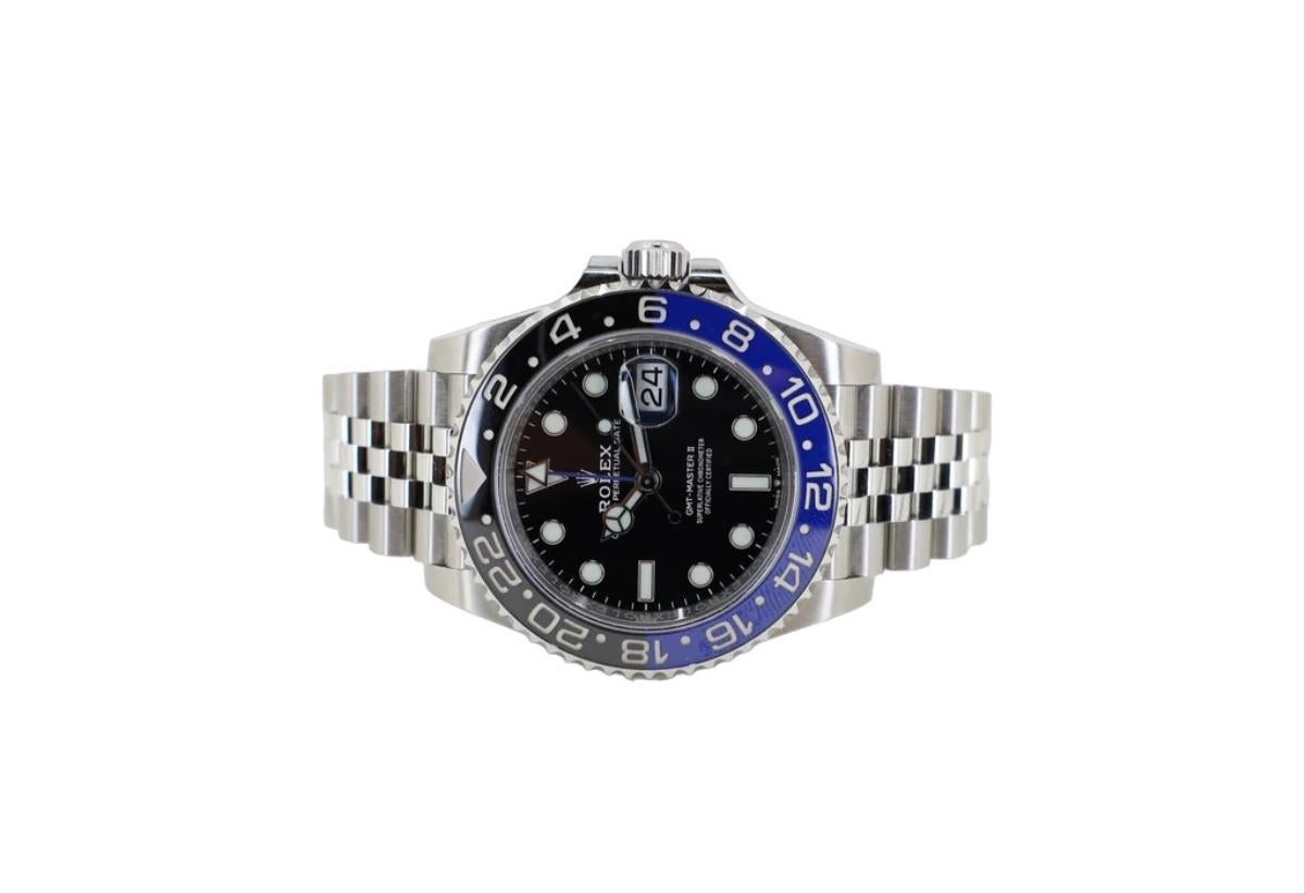 Rolex Steel GMT-Master II 40 Watch - Black And Blue Batman Bezel - Black Dial - Jubilee Bracelet

40mm stainless steel case with Oystersteel monobloc middle case, screw-down crown, bidirectional rotatable 24-hour graduated bezel with black and blue