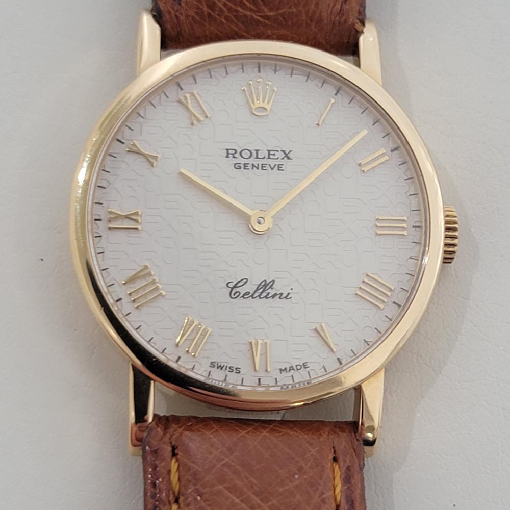 Elegante reloj de vestir de lujo, Rolex Cellini Ref.5109 de oro macizo de 18 quilates para señora, de cuerda manual, c.1970, todo original, en excelente estado de funcionamiento. Verificado auténtico por un maestro relojero. Preciosa esfera de
