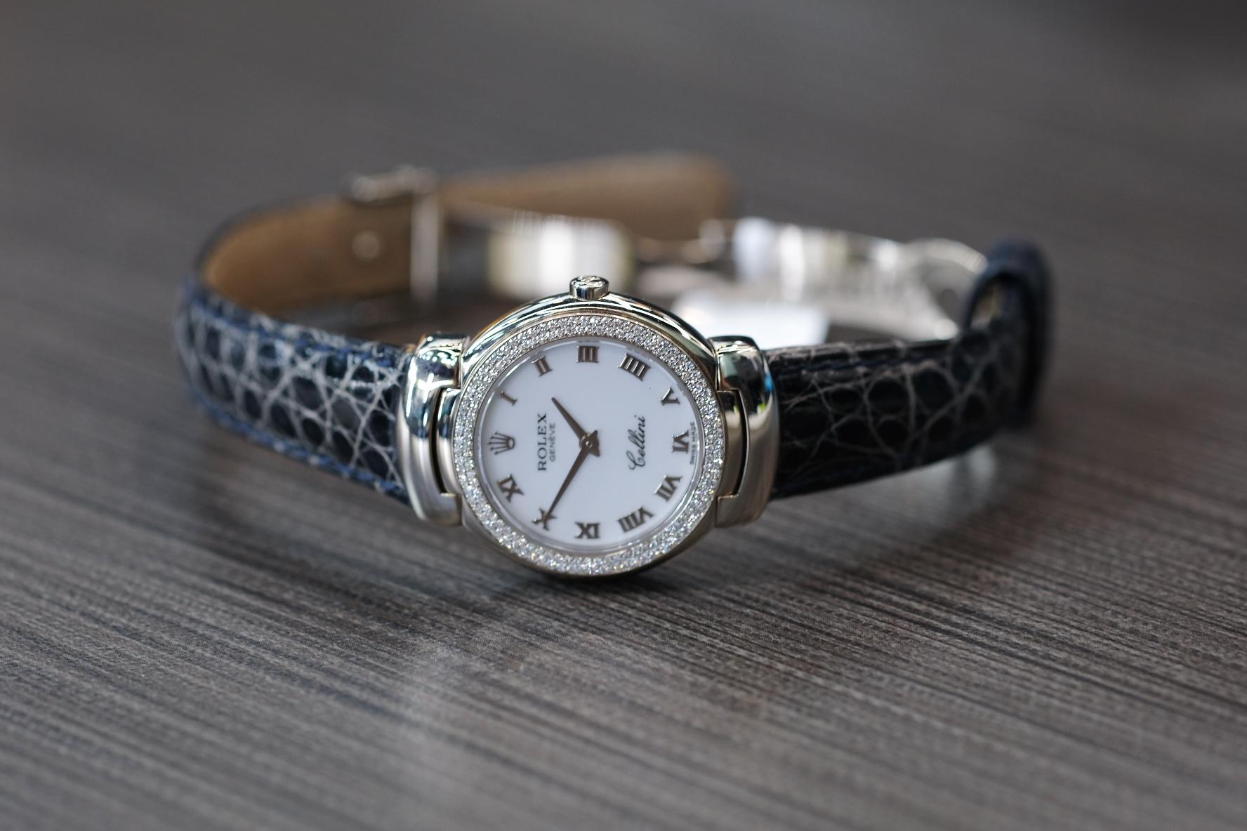 Modern Rolex Cellini 18K White Gold Cellissima 26mm Dial Diamond Bezel 6671 Watch For Sale