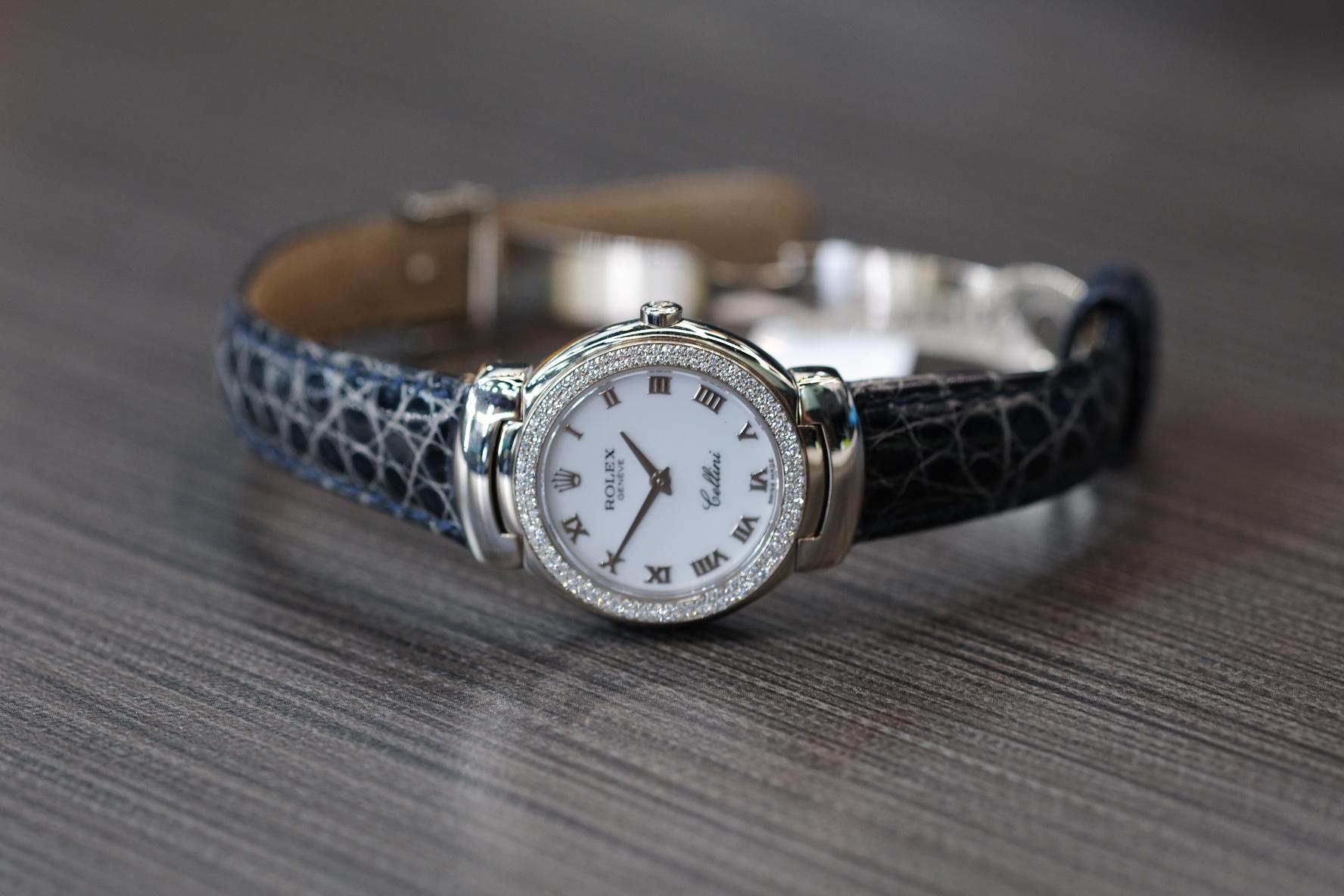 Rolex Cellini 18K White Gold Cellissima 26mm Dial Diamond Bezel 6671 Watch In Excellent Condition For Sale In New York, NY