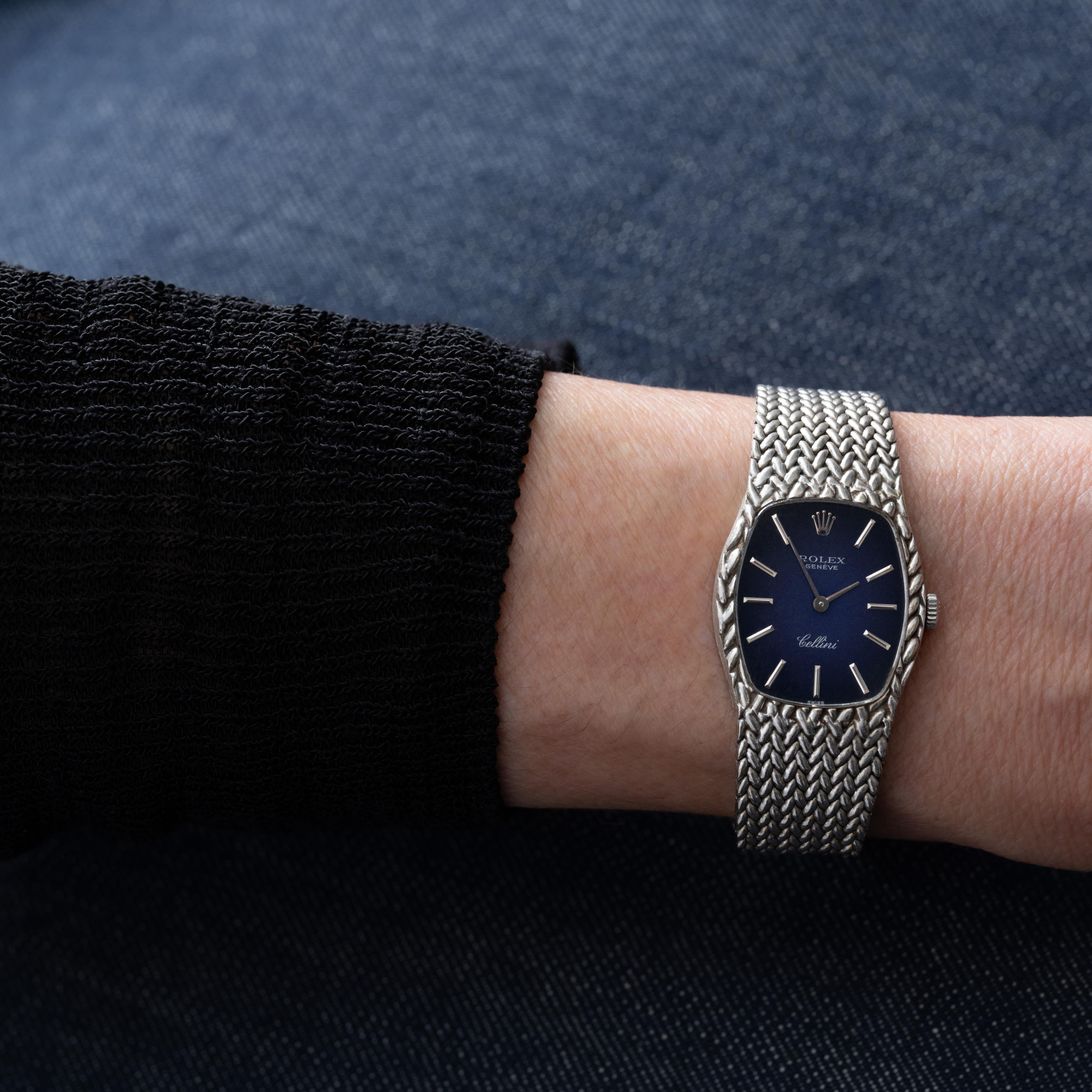 Rolex Cellini 18K White Gold With Rare Blue Vignette Dial 1974 4
