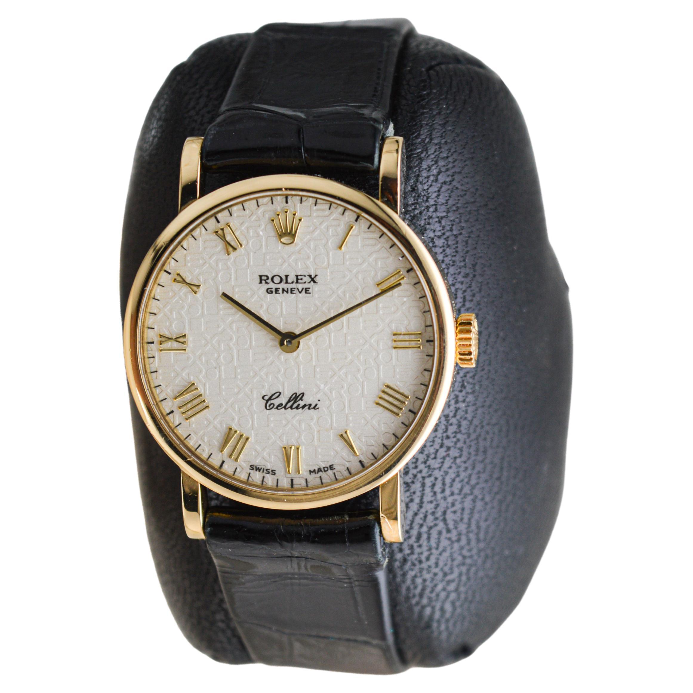  Rolex Cellini 18Kt. Solid Gold Ladies Watch with Original Strap and Buckle  1